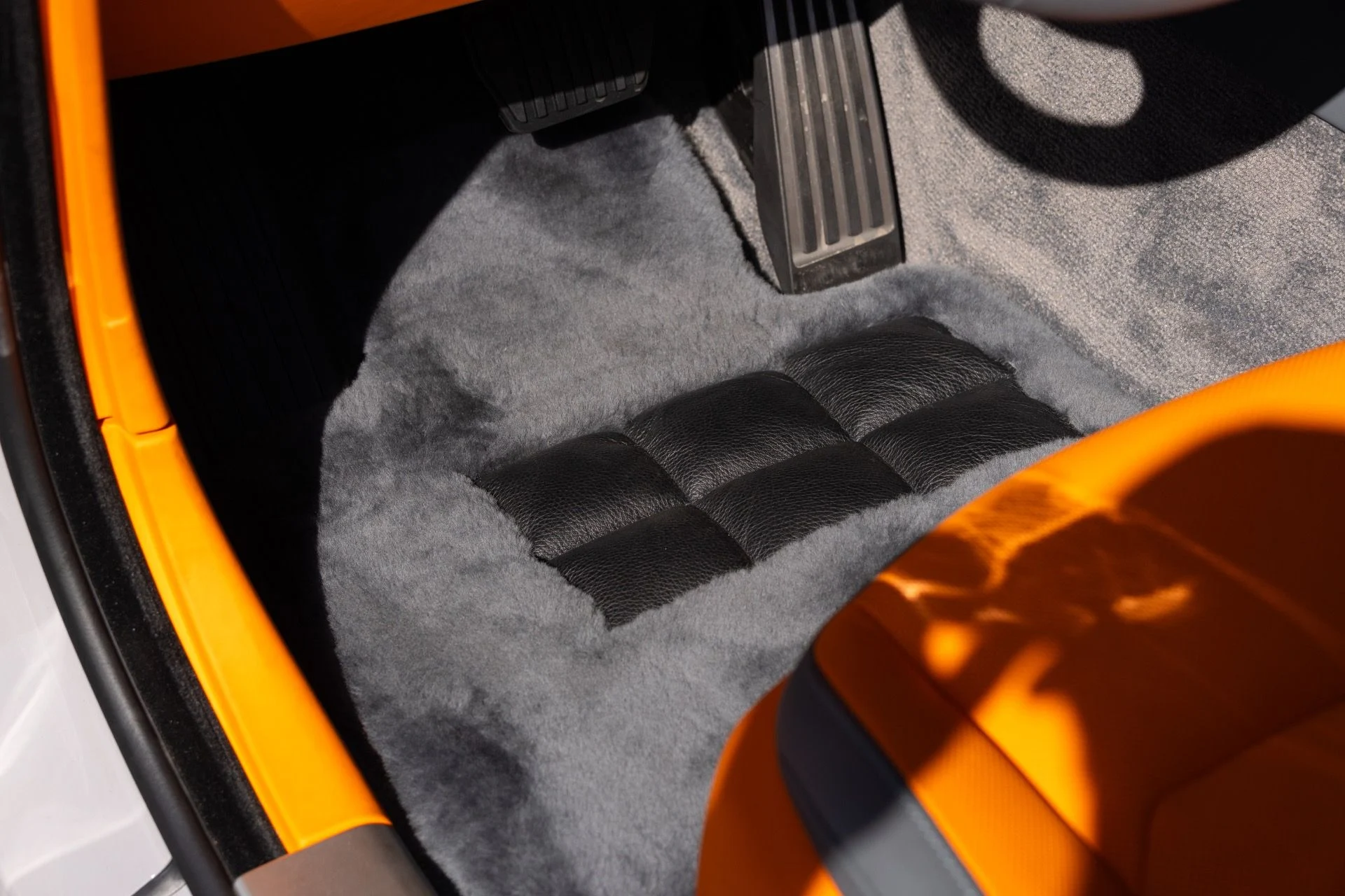 mph036_3670441374_Used_2024_Rolls_Royce_Spectre_1772250917_a8ccd69cbc