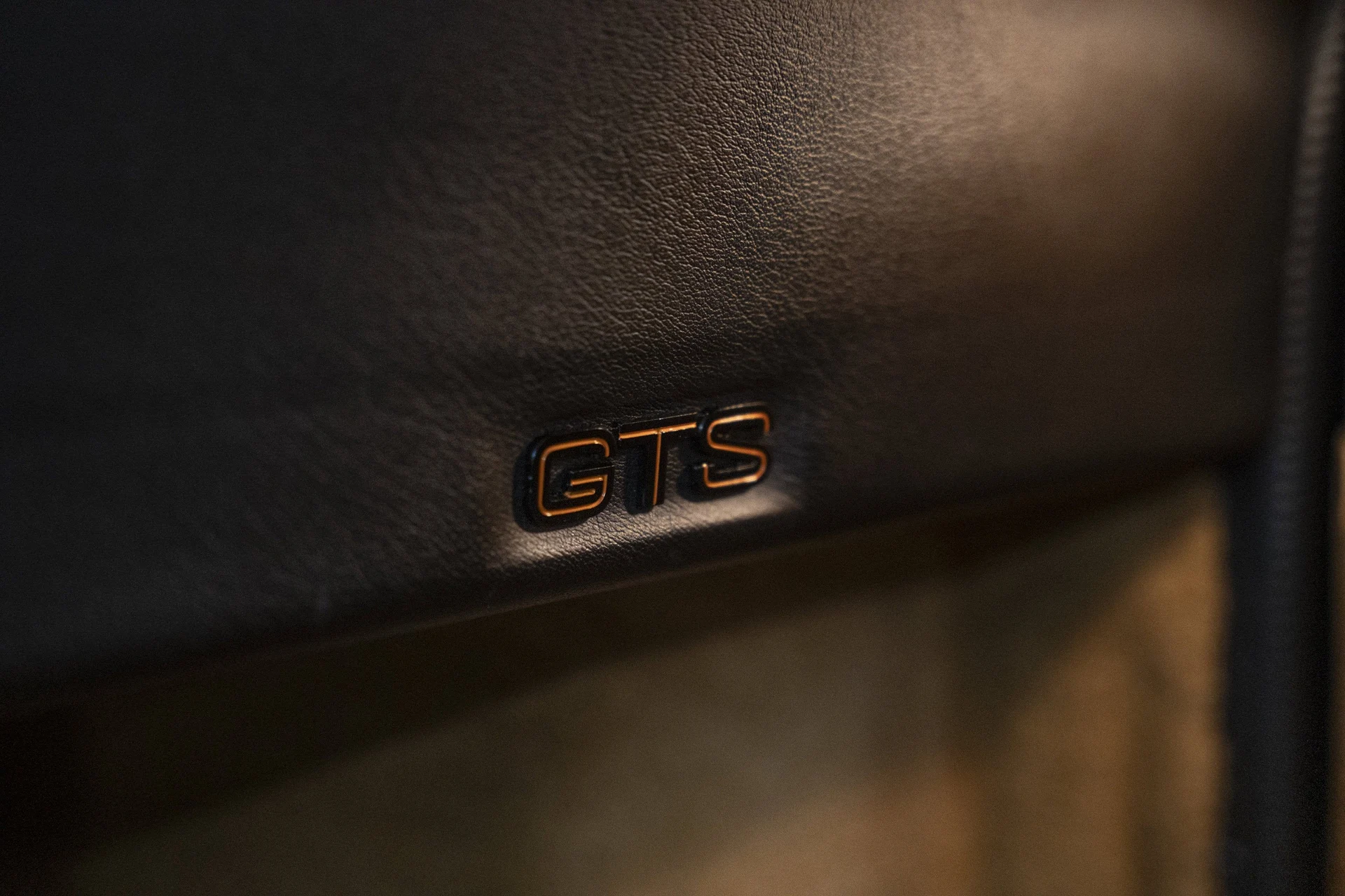 mph036_3678156935_6fc1d953f3a143d29207be27948ce45f_39f3f2651c