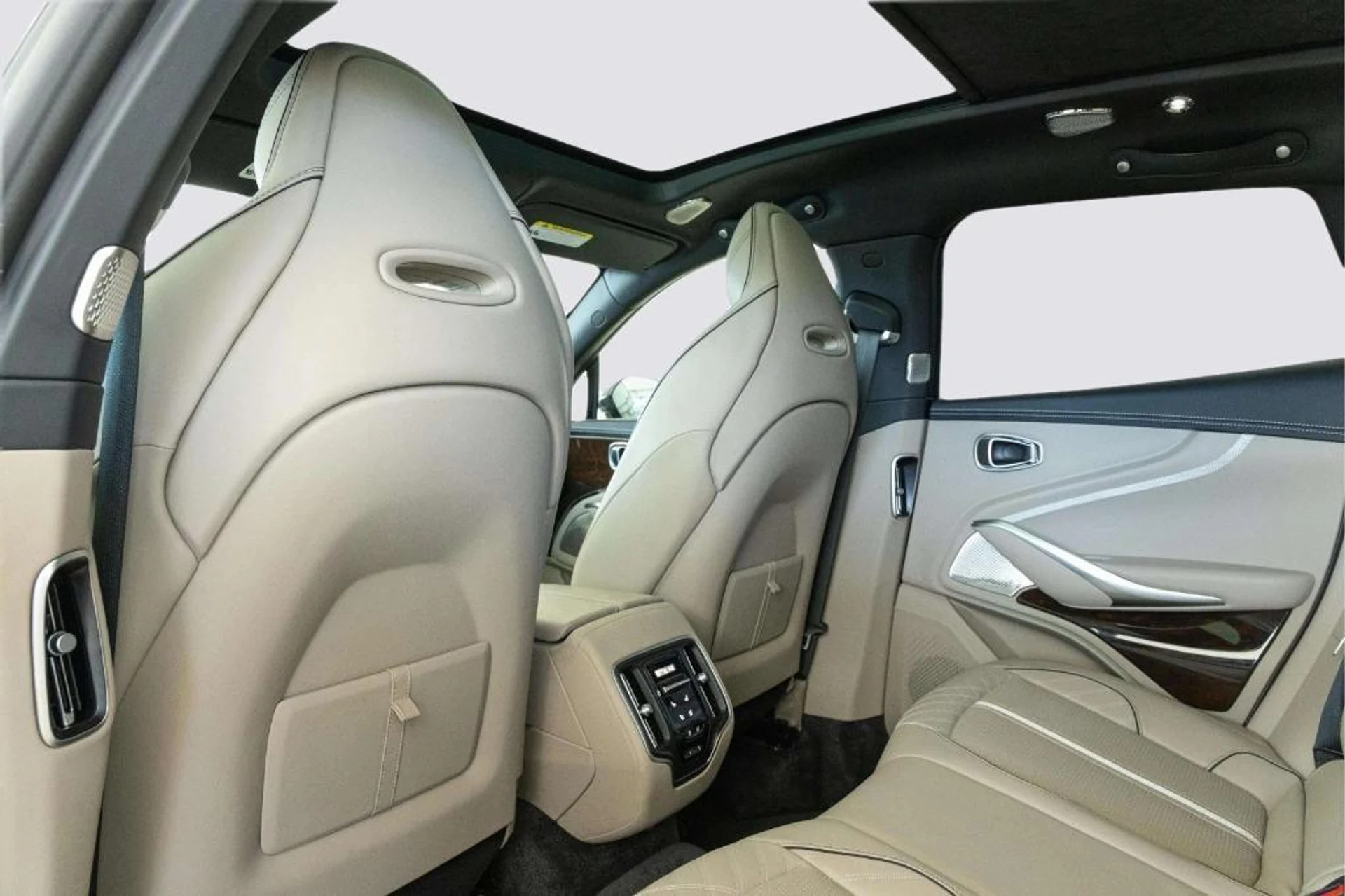 mph036_3683930715_KQ_6_P5pt9kp_GU_3e_SVVCBDX_s_b5_Y_05cfb6d089