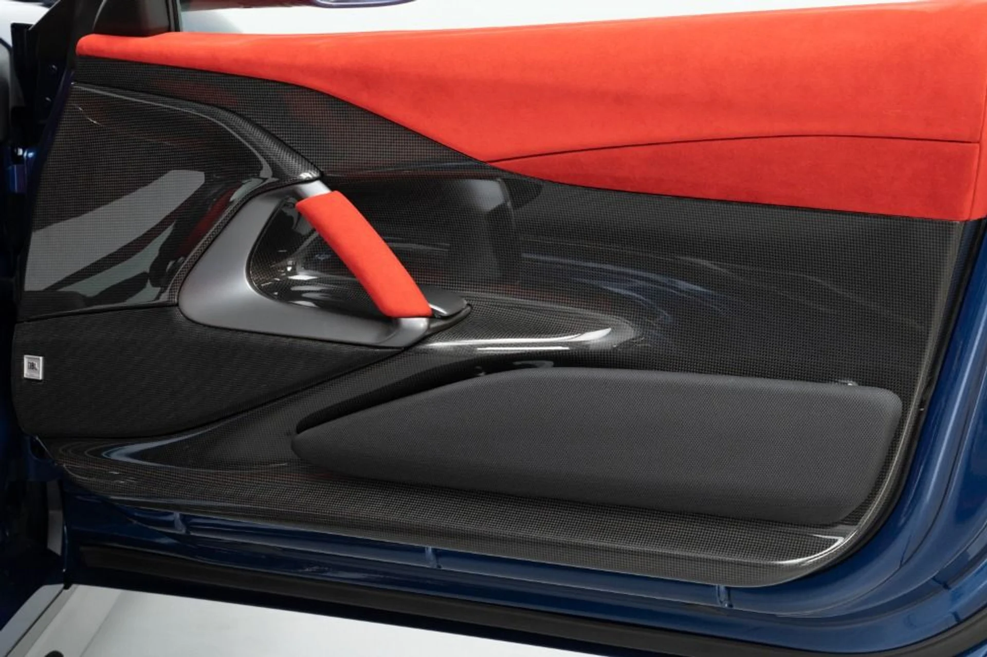 mph036_3687208723_Used_2022_Ferrari_812_Competizione_56723d63bd