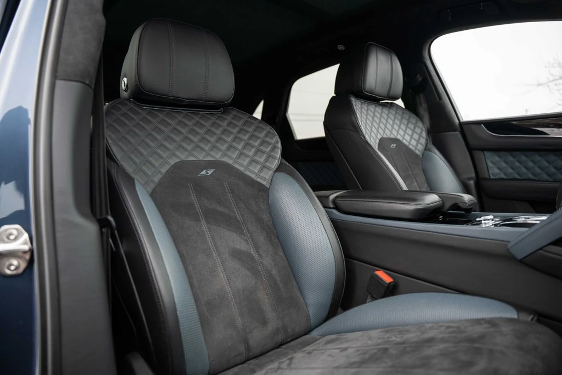 mph036_3712003400_0ffe2029_f708_4571_840c_e8a4f81826cf_2812186ee0