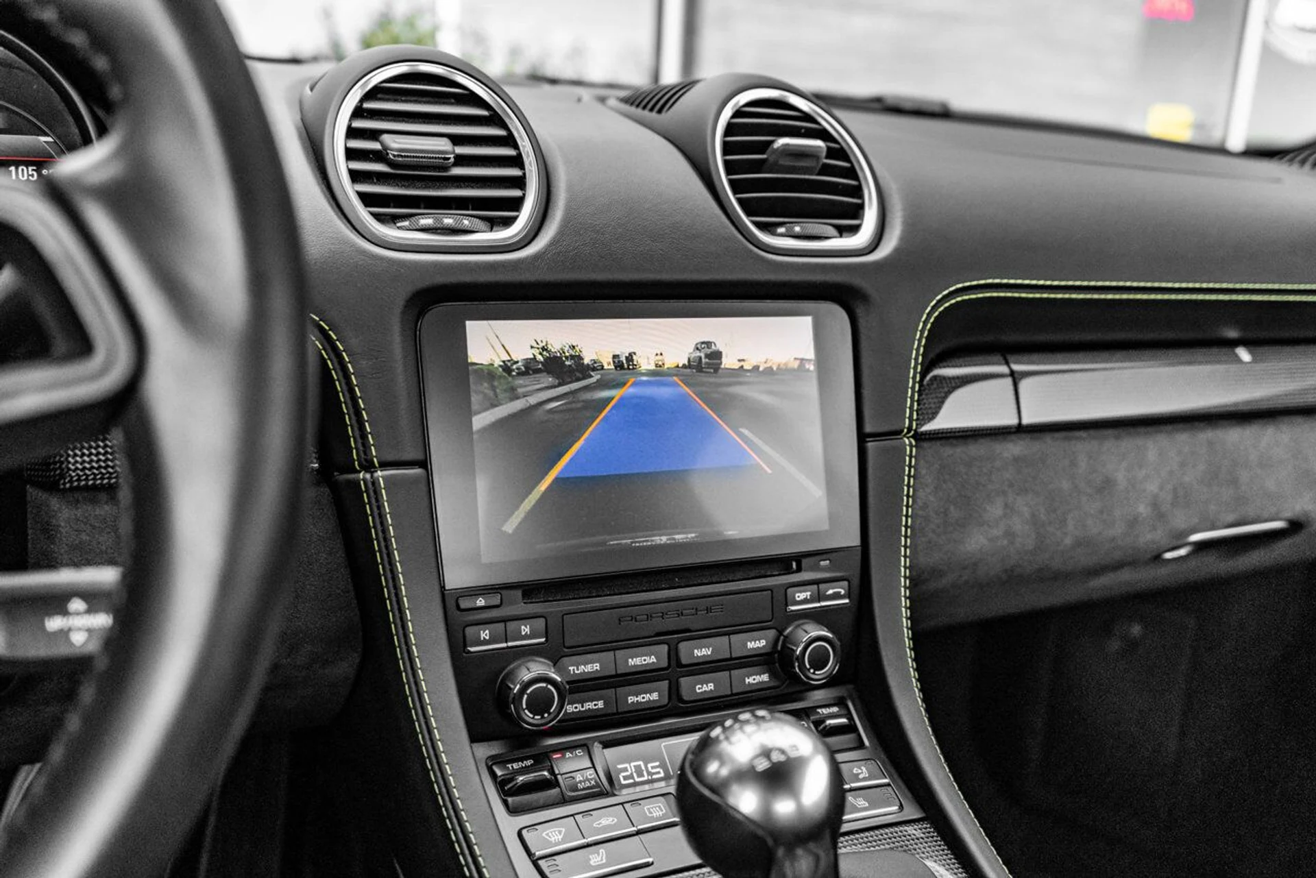 mph036_3741144844_porsche_718_cayman_2020_8f59c35d9d