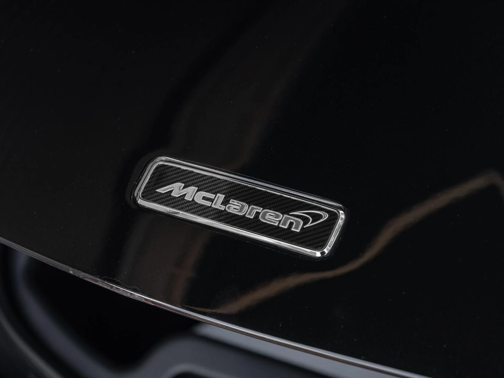 mph036_3748724226_Used_2016_Mc_Laren_675_LT_1766095591_4ea4439715