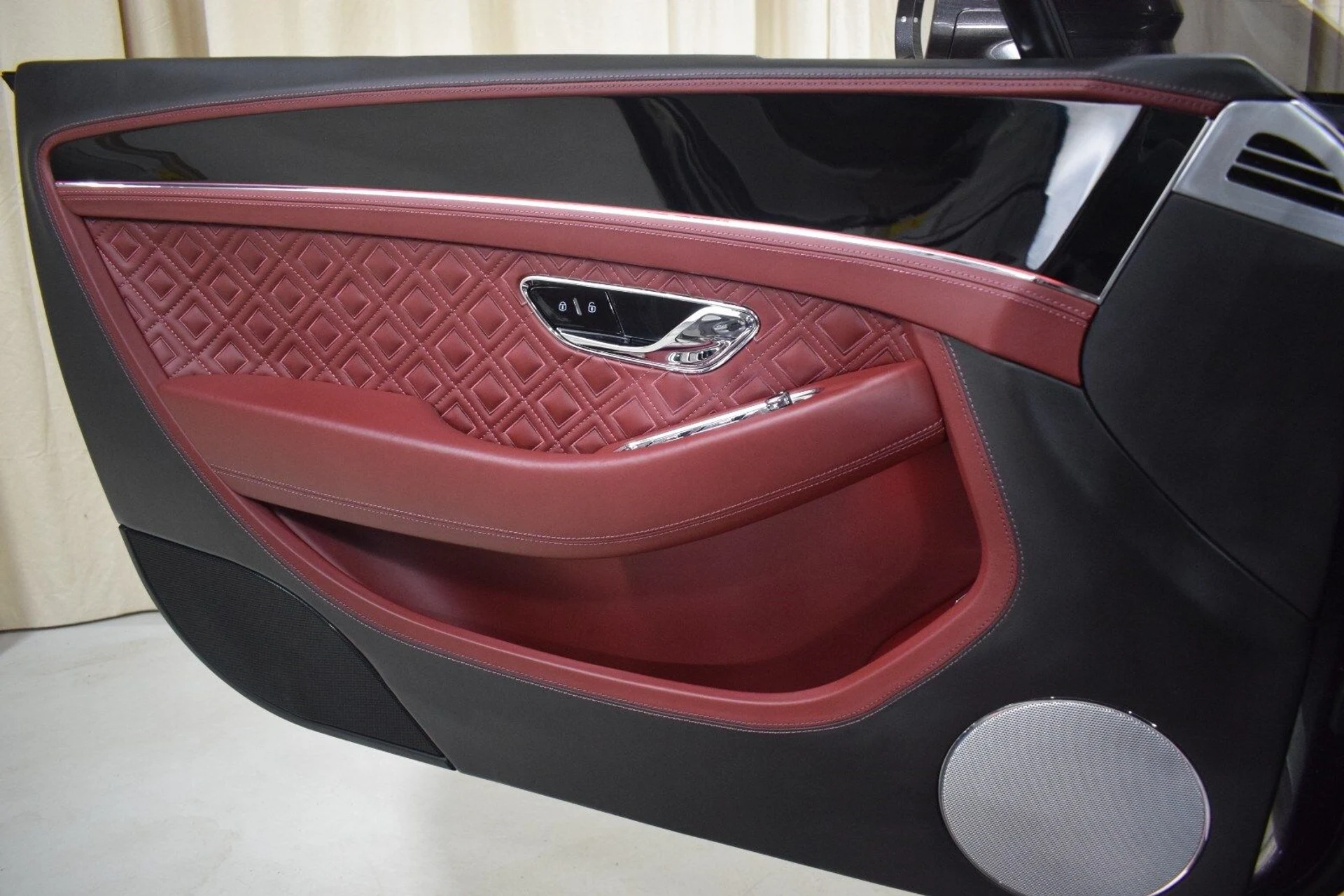 mph036_3750770142_2aa217a0db59b7839cb8e30aa0451f9bx_a7f1941940