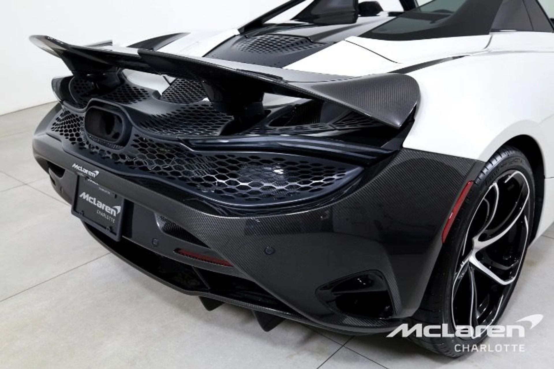 mph036_3755004127_Used_2024_Mc_Laren_750_S_Spider_41392c4a3c