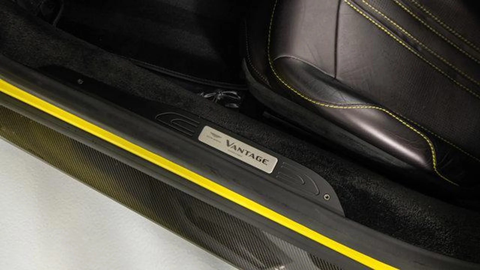 mph036_3755721961_4_Tn_Y_Jz9_Voh_M6_ZCX_NF_Xvru_Kc_a5a744e33b