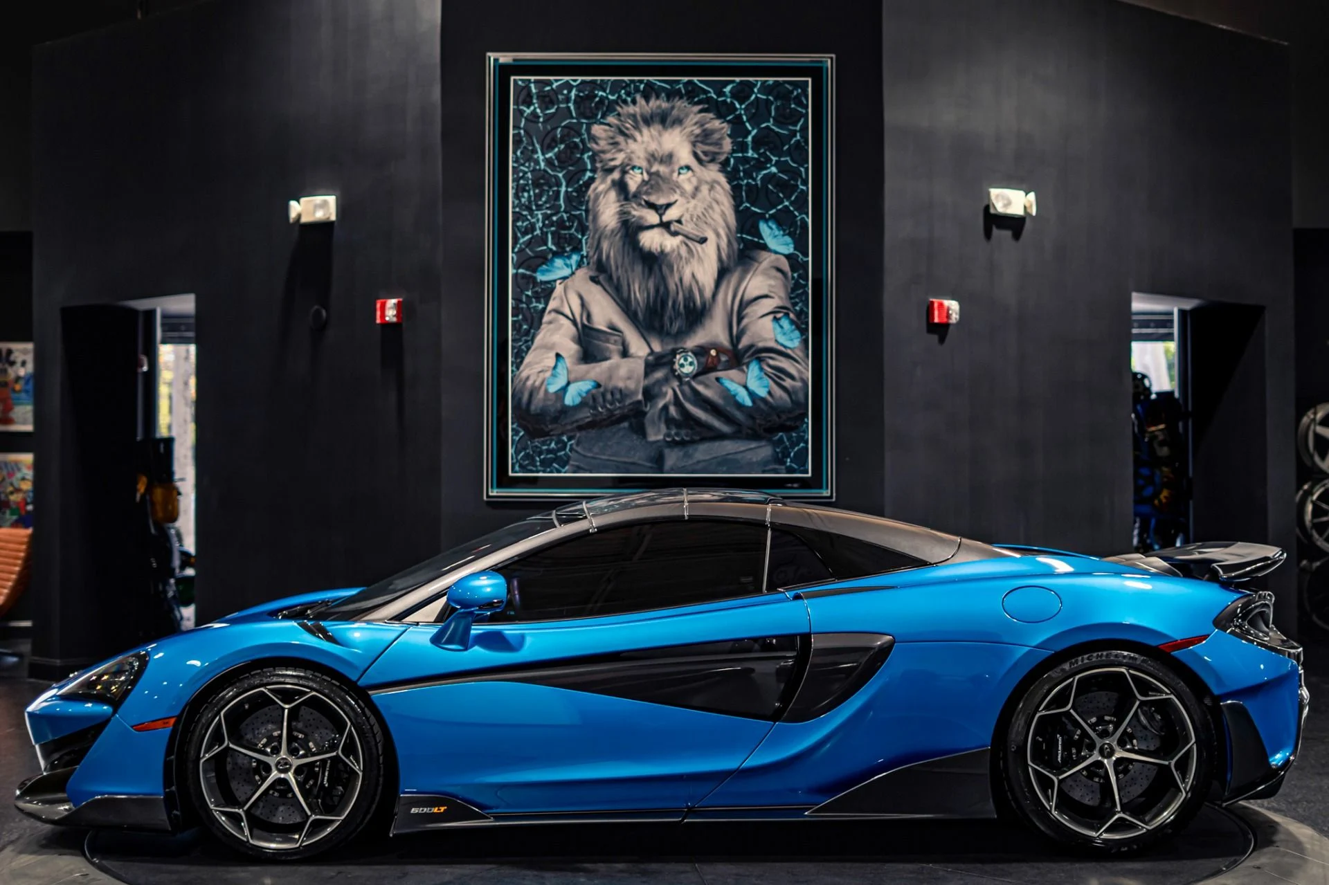 mph036_3755777475_Used_2020_Mc_Laren_600_LT_Spider_MSO_Ludus_Blue_308000_MSRP_1779204636_f04ff6451d