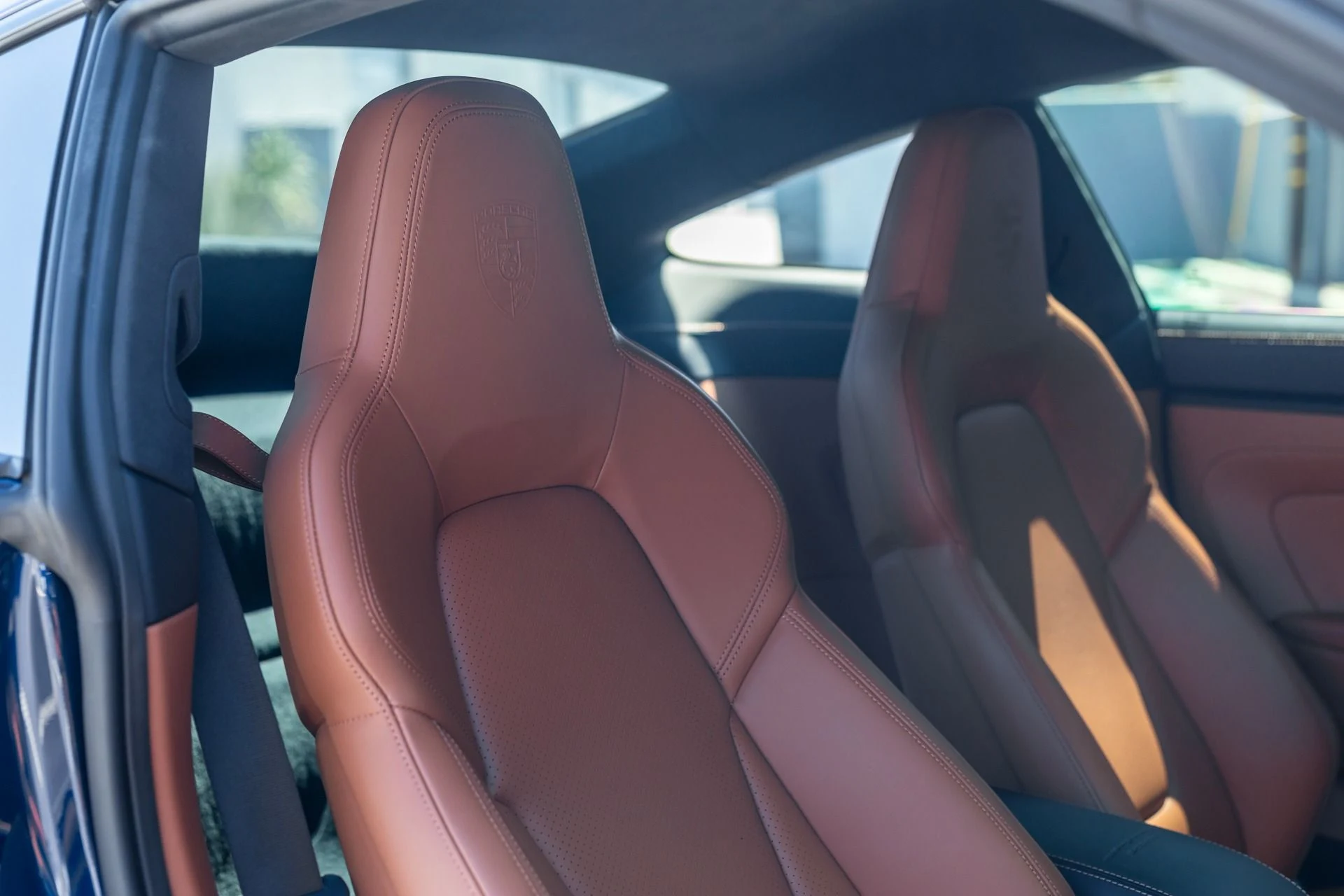 mph036_3765579999_Used_2023_Porsche_911_GT_3_Touring_1772137661_48ffa0174f