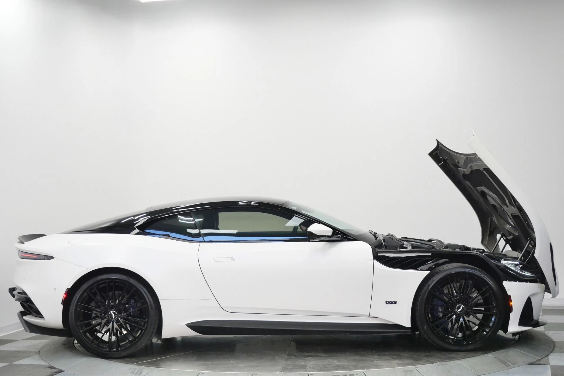 mph036_3789582678_Used_2020_Aston_Martin_DBS_Superleggera_Matte_Paint_Protection_Film_Twin_Turbo_V12_1780416939_c76cc0b8d9