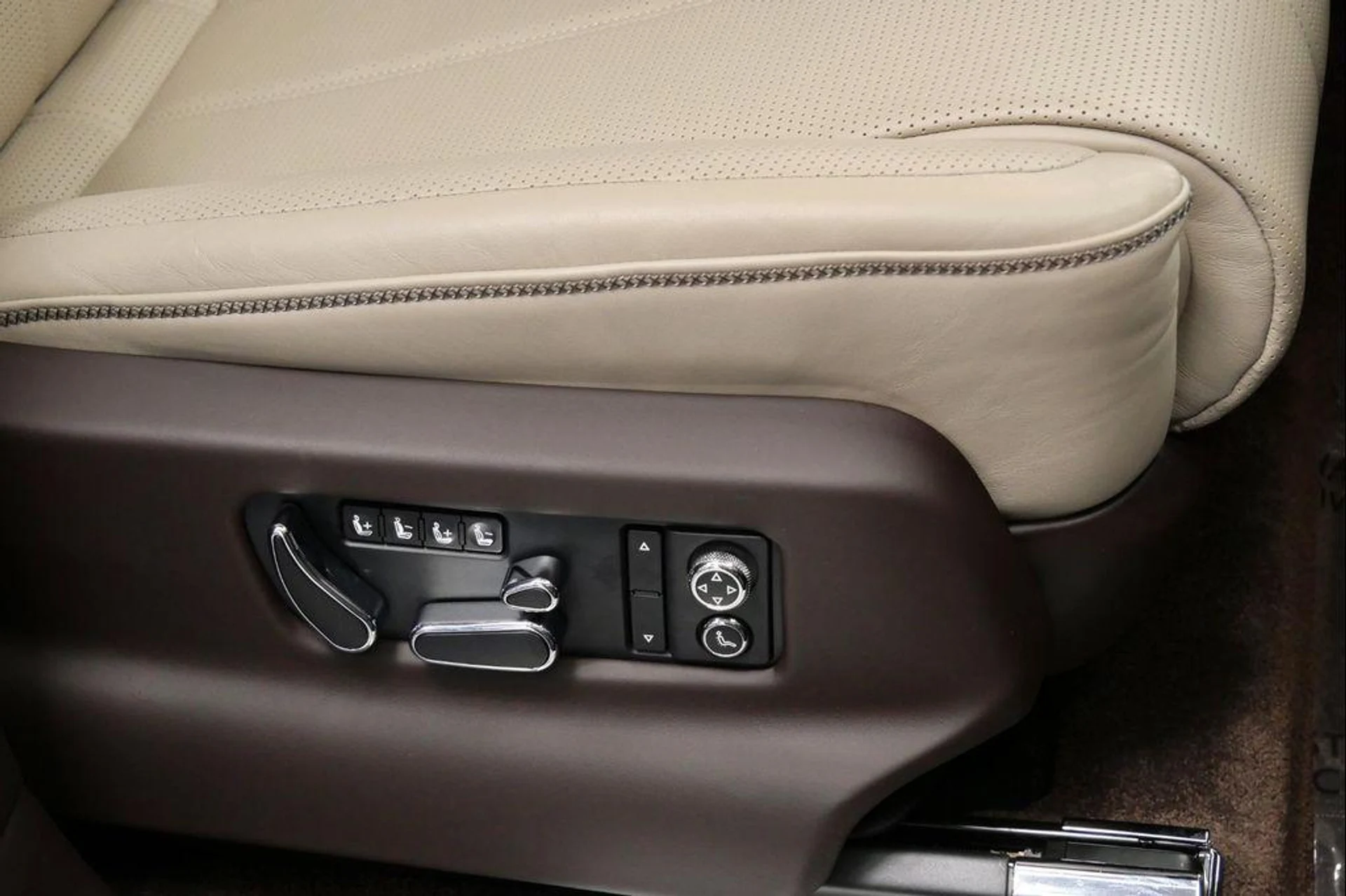 mph036_3798743796_W5o8_Mg_W_Iq_n_QAXO_Hw_Cw_Kpsok_WWQ_6b41a6f1d0