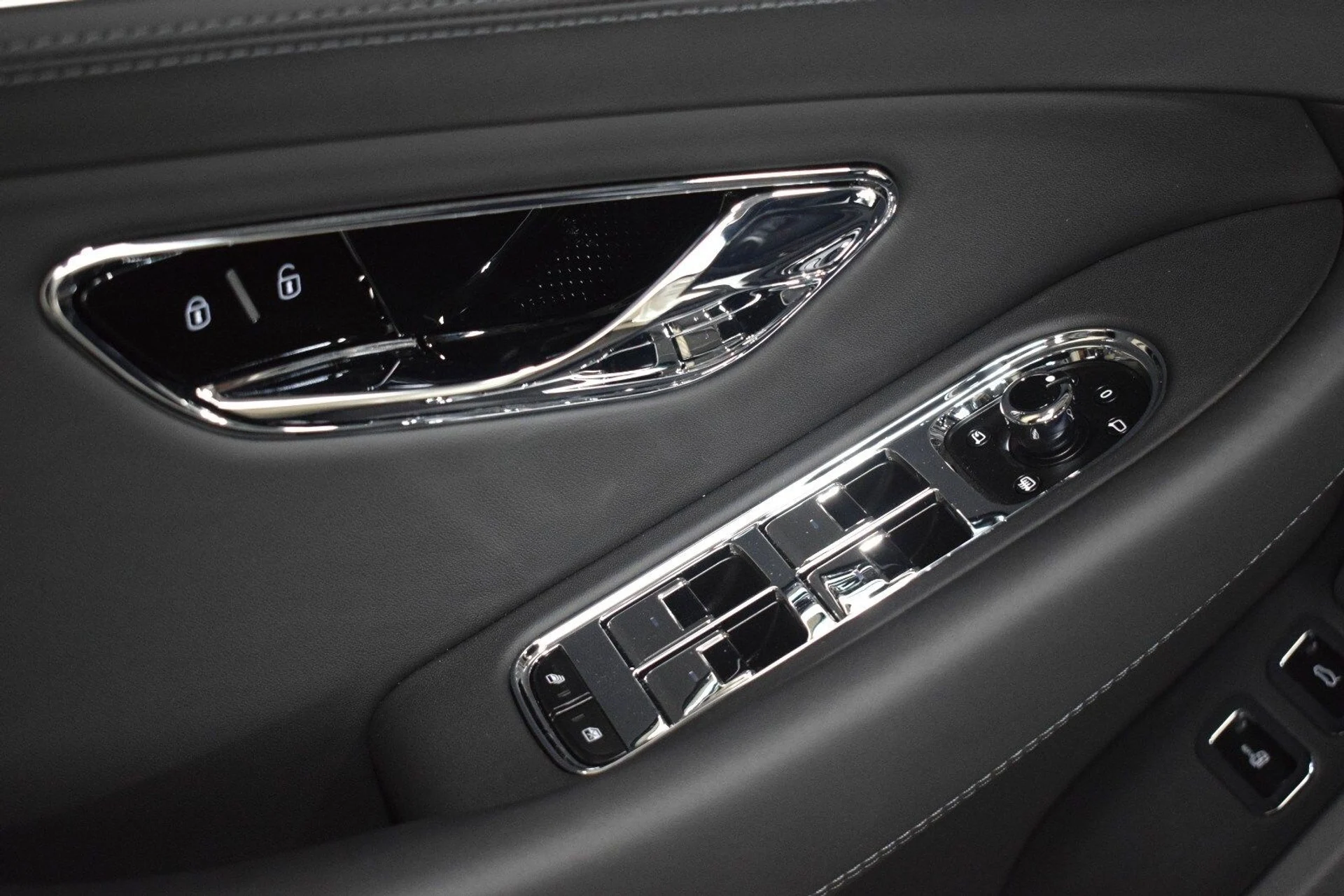 mph036_3805909917_658ebd7af87649d56bd68d2db0881e24x_4673bf6132