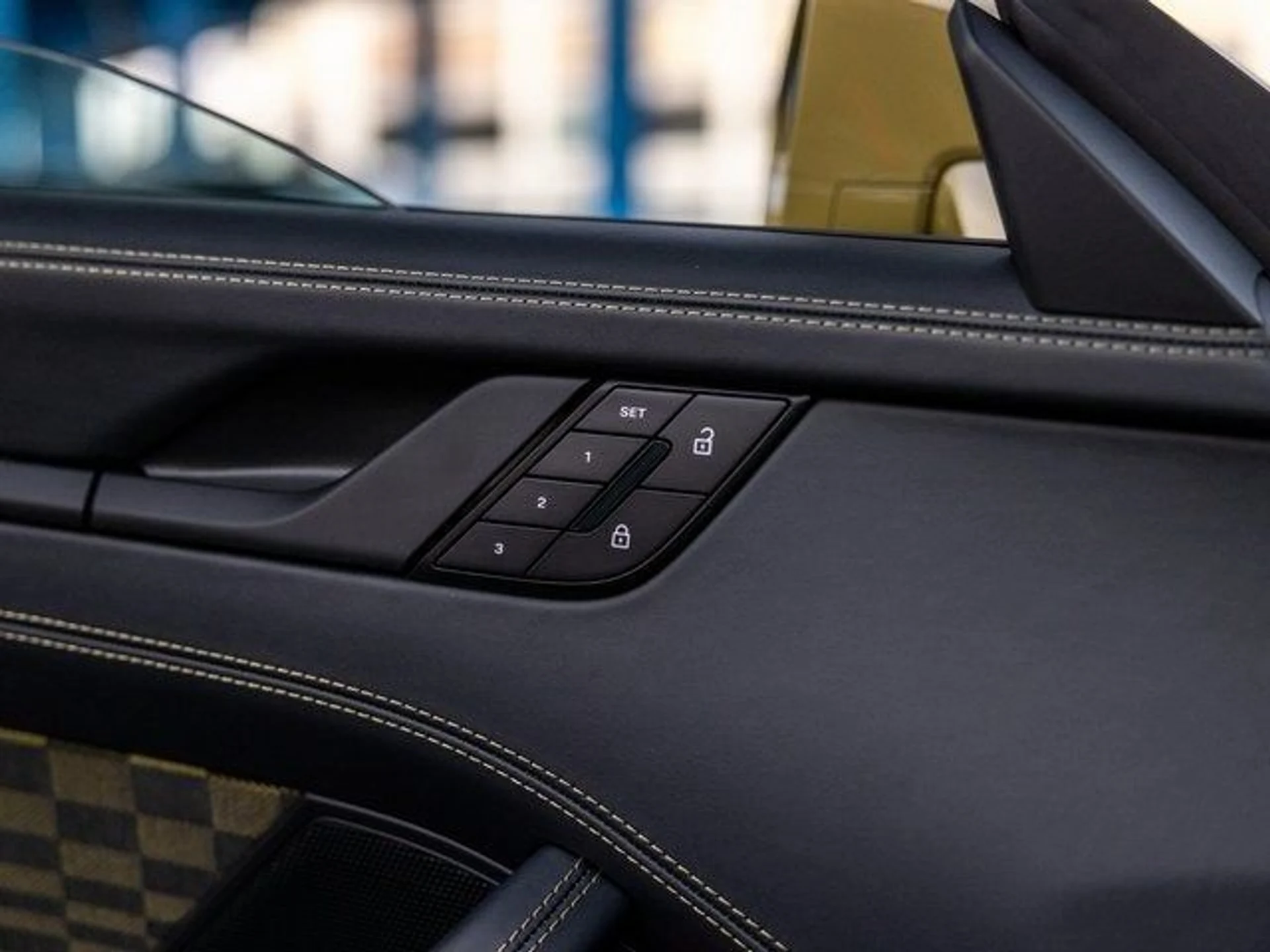 mph036_380805447_37_3e83e29d2f