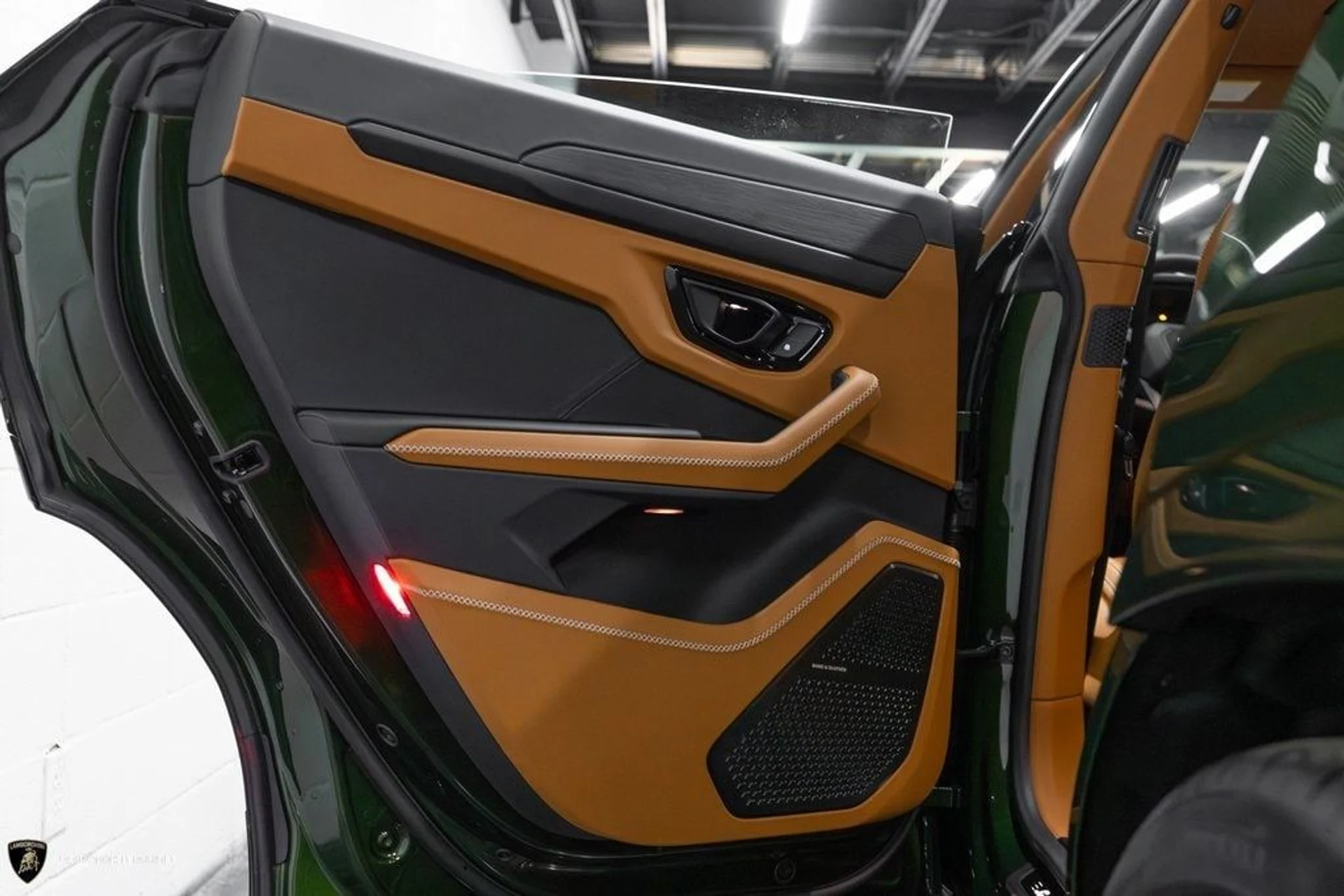 mph036_380943133_62d46c0bccd6641c1737fb449669a6f2x_7c841a5e97