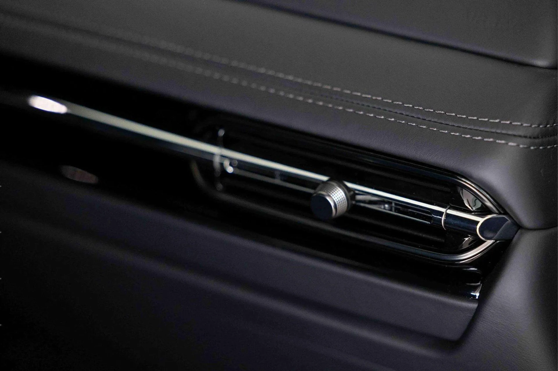 mph036_3809776482_9e144a4d_4c9f_41a5_a2c5_d267bf54f8b9_dd83562f17