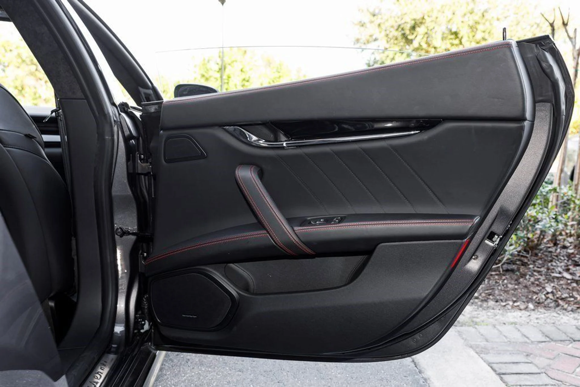 mph036_3810108880_6e511a5f3b5e0755b61284766a32ba60_20b01d9007