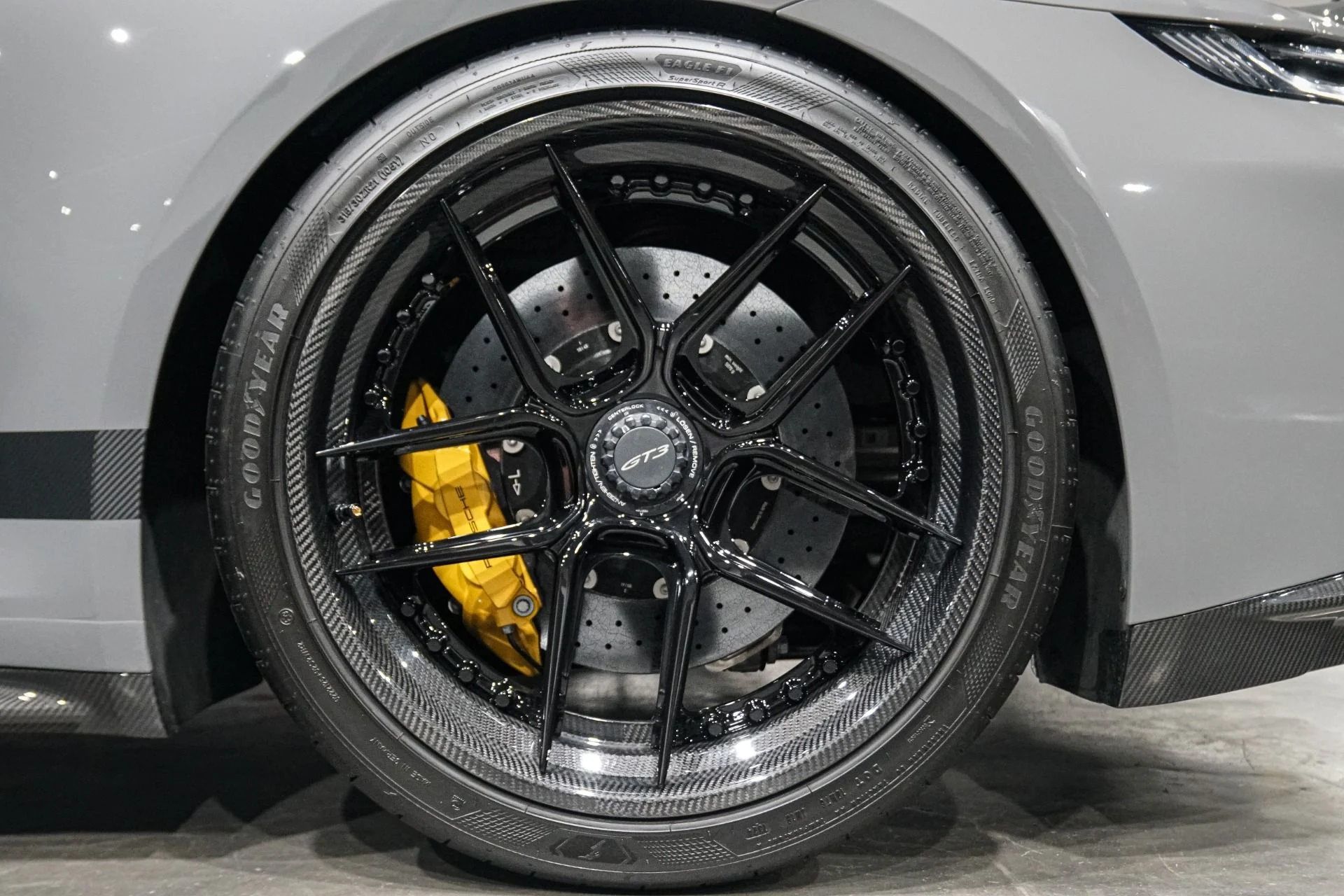 mph036_3812447876_Used_2022_Porsche_911_GT_3_1766780450_ba123a30dd