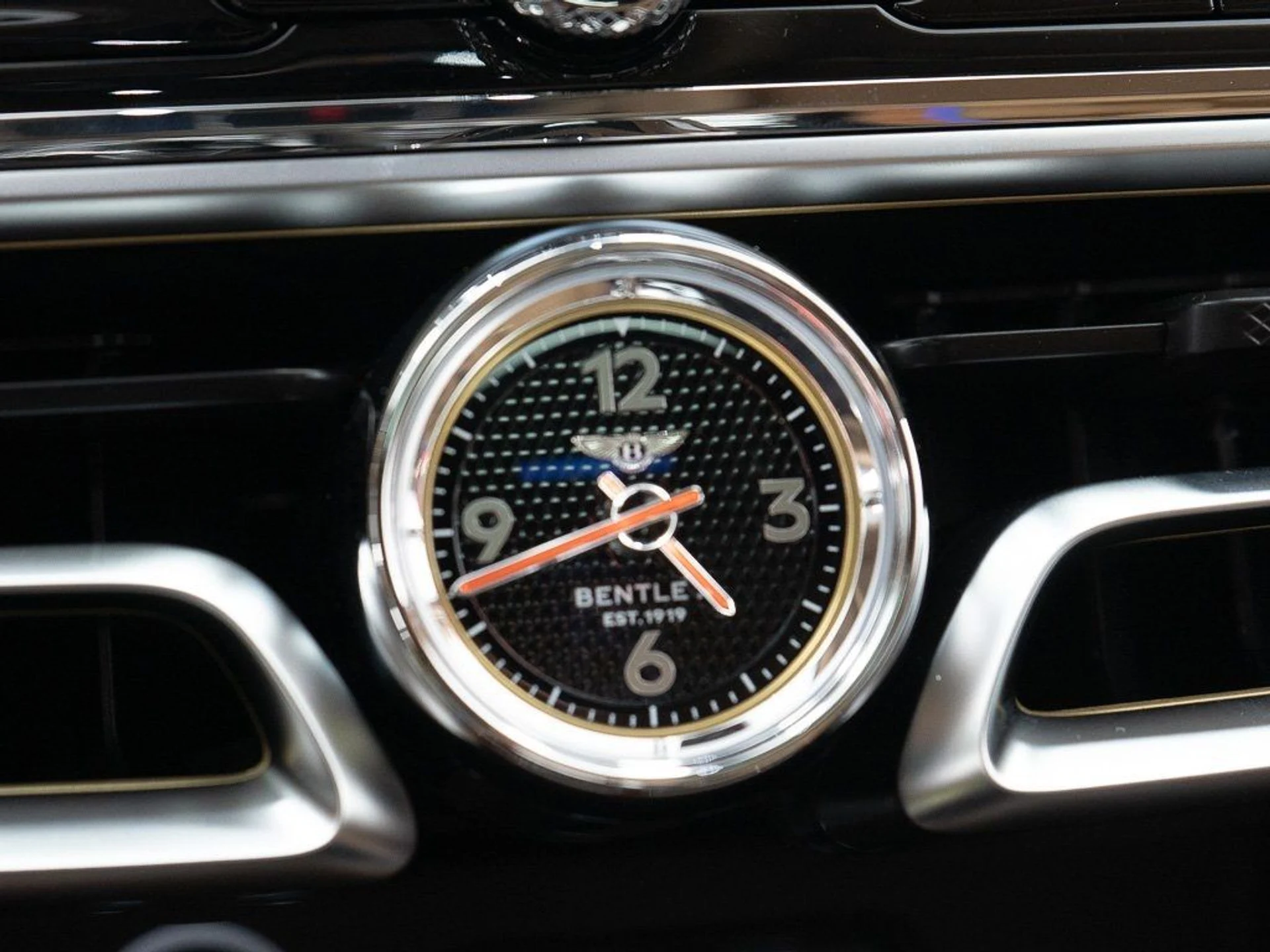 mph036_3832829841_e9ae94fd59093d370e8ccdaa3361ac23_dd04b1174b