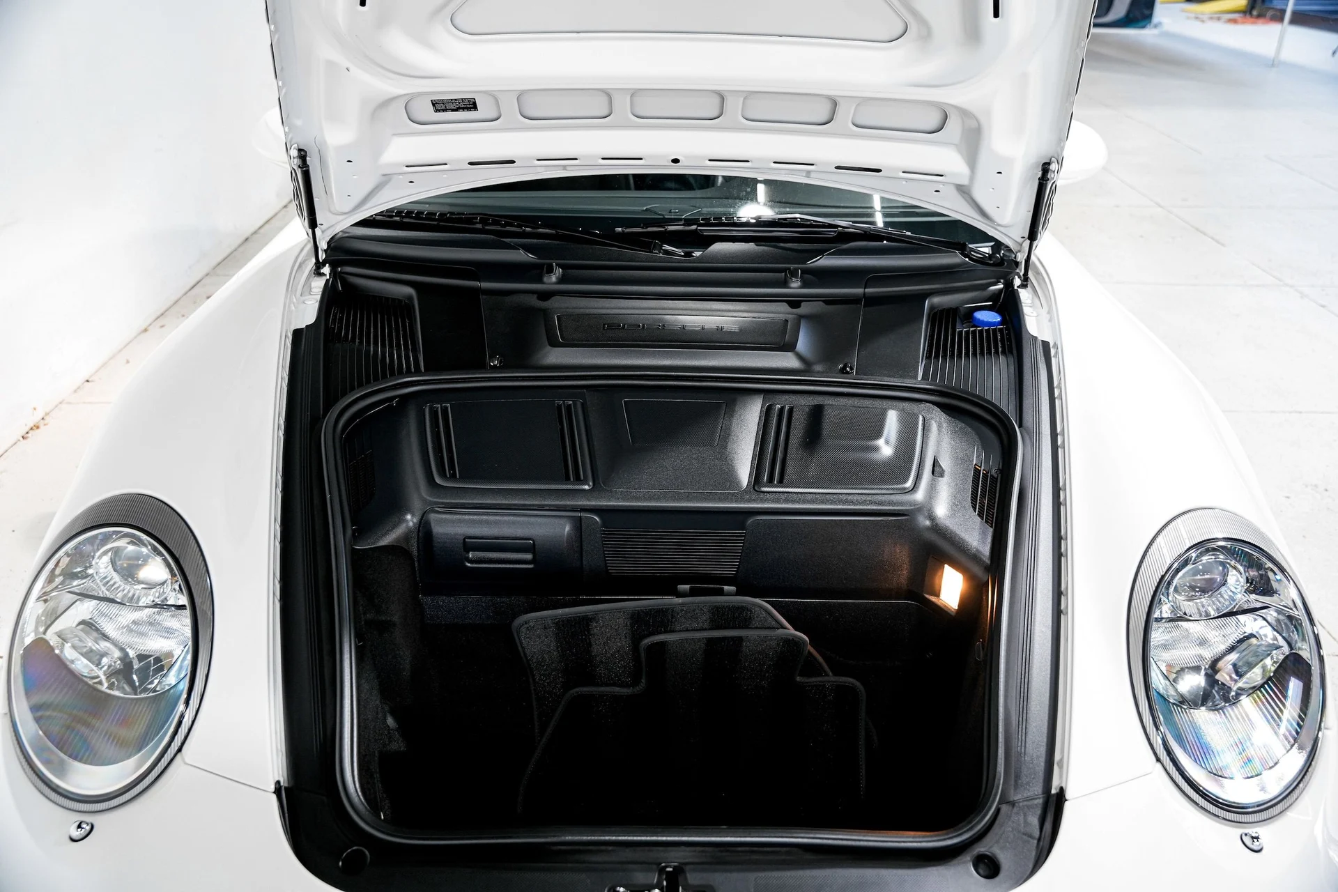 mph036_3835182857_0fb40b08d0992d4612259e4b2a30a314x_5e3190102c