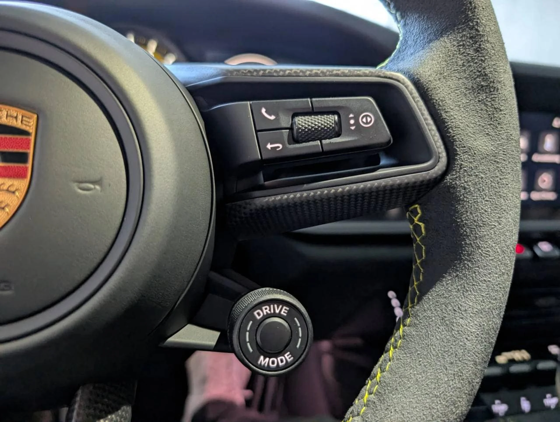 mph036_3837648859_f47b268ca20d5efce9d3608005813a2cx_3f95ef1402