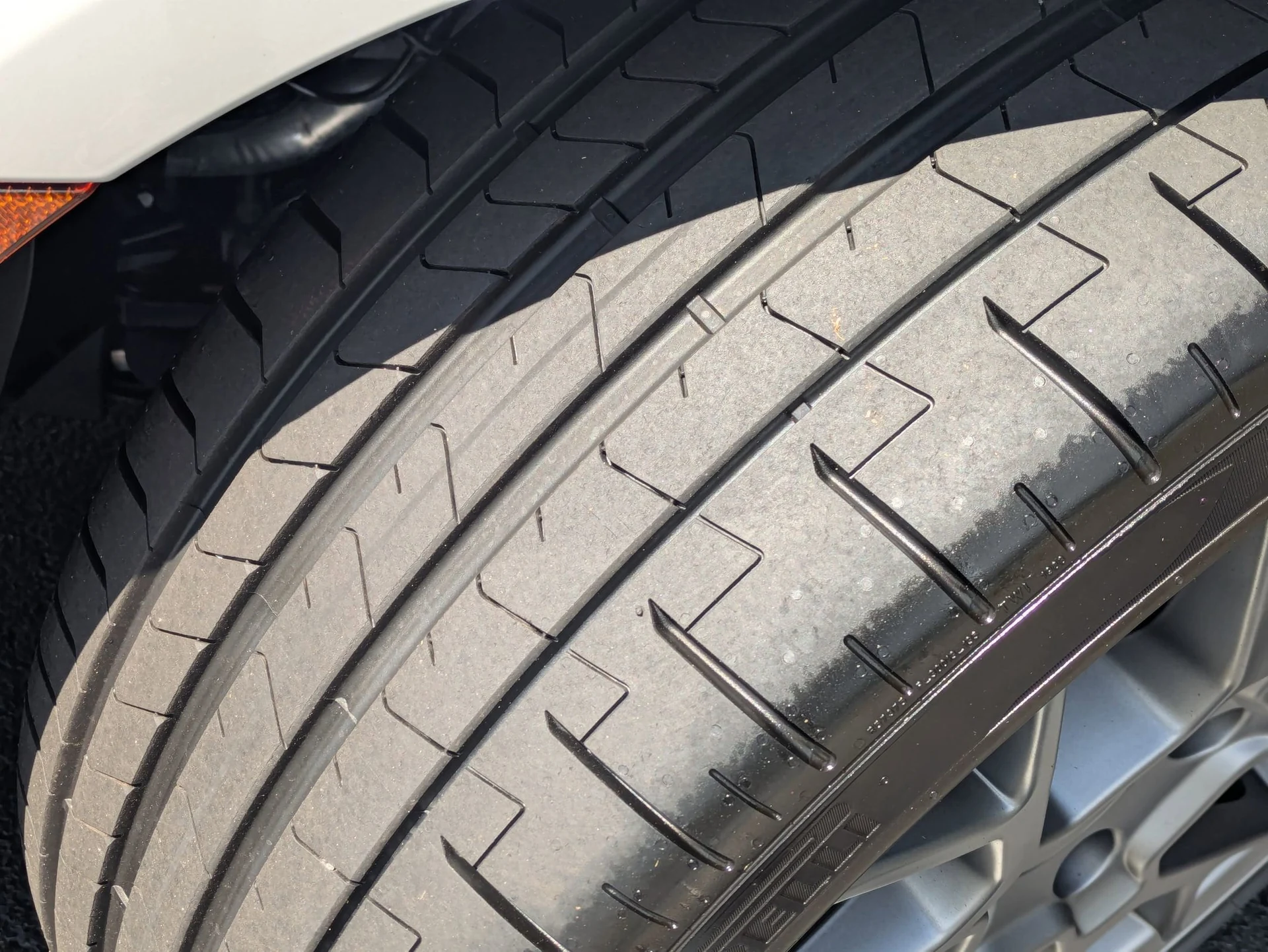 mph036_3839242625_761461aab81314075b1941cd8ff38e3fx_46f5bc0807