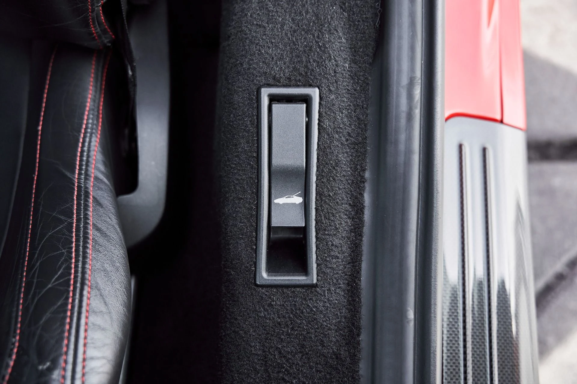 mph036_3843138546_Used_2012_Ferrari_458_Italia_Base_1766458170_4c3426c942