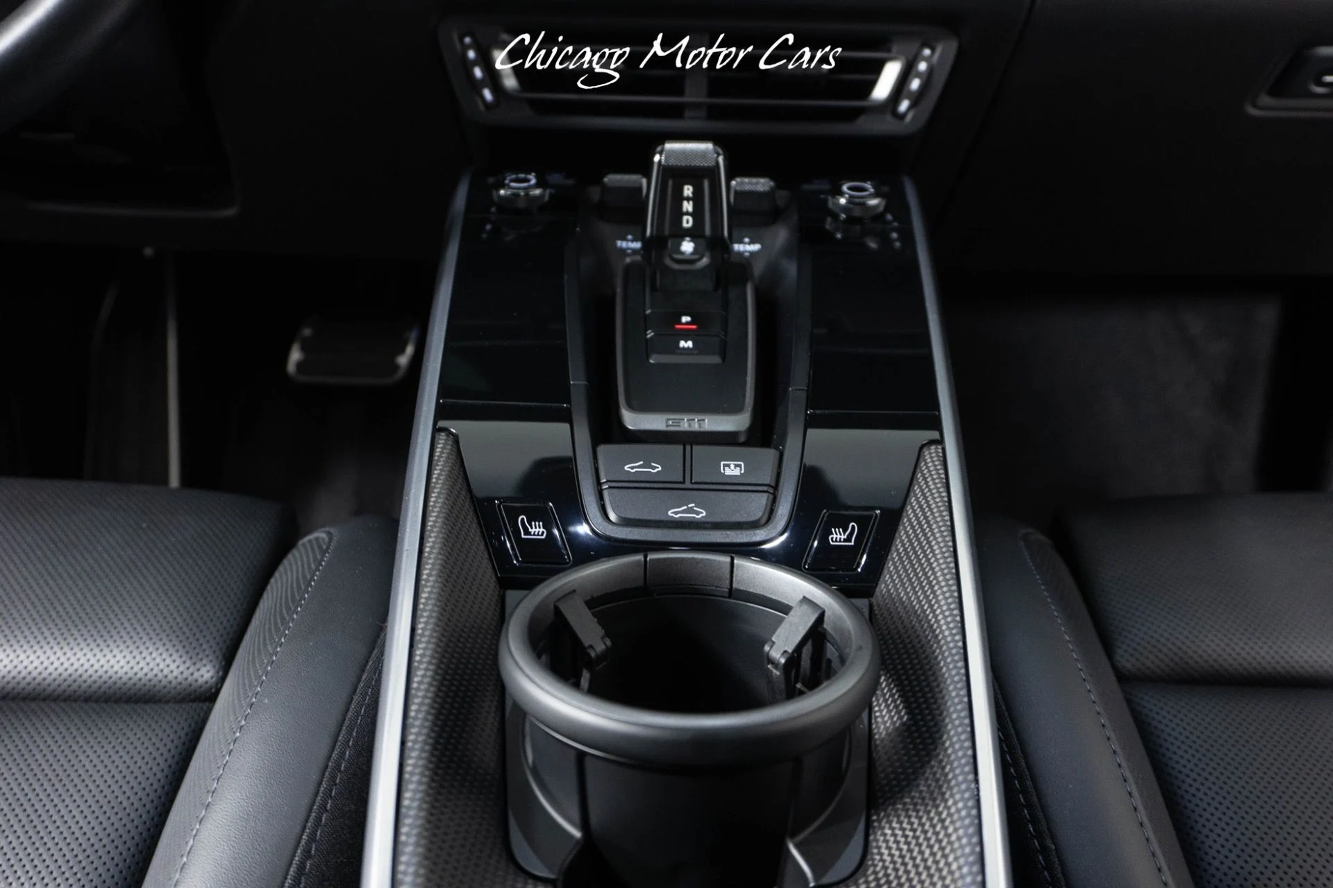 mph036_3850791329_11976_p37_l_05d605565e