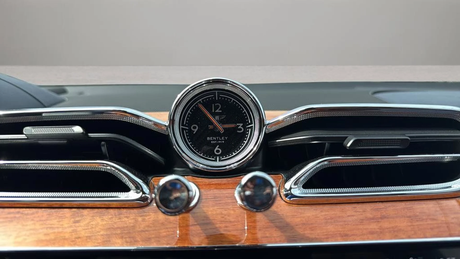 mph036_3862683911_158973481ba54701ab02155fa93e0420_b20708f58f