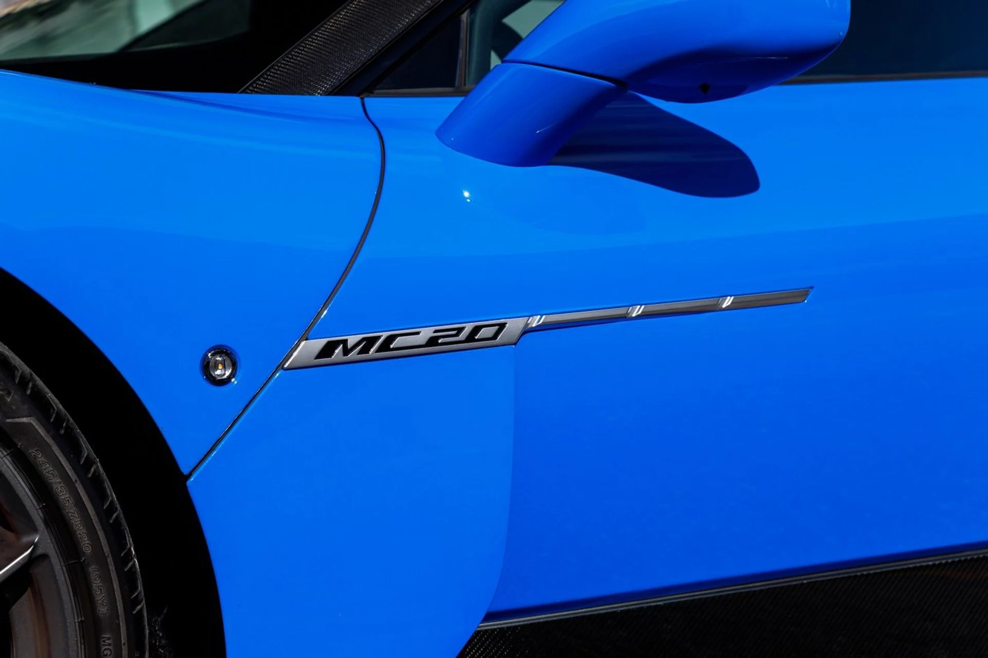 mph036_3876722831_641_p37_l_8b6ccd5c03