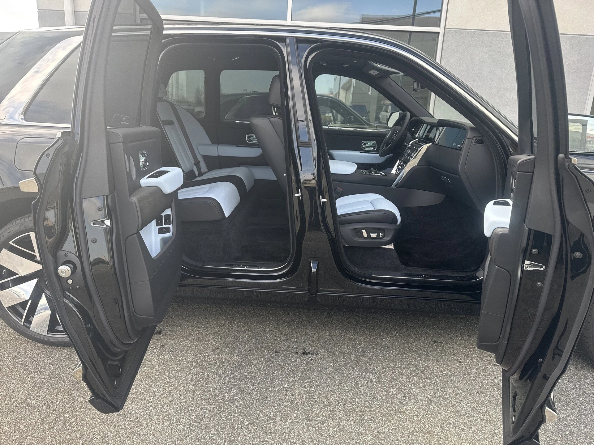 mph036_3878305858_f60db4826401537e527dca1bfd0aa613x_c6734ace96