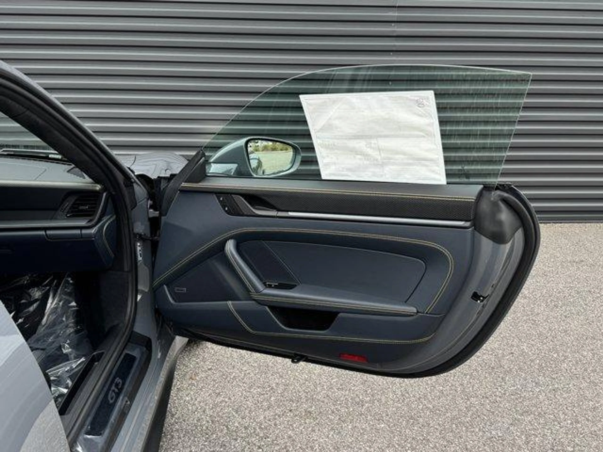 mph036_3895010483_cv_Ffsg_K1i7jt8w_C_Lbwfqe_Zr7_Ew_d52fd8a242