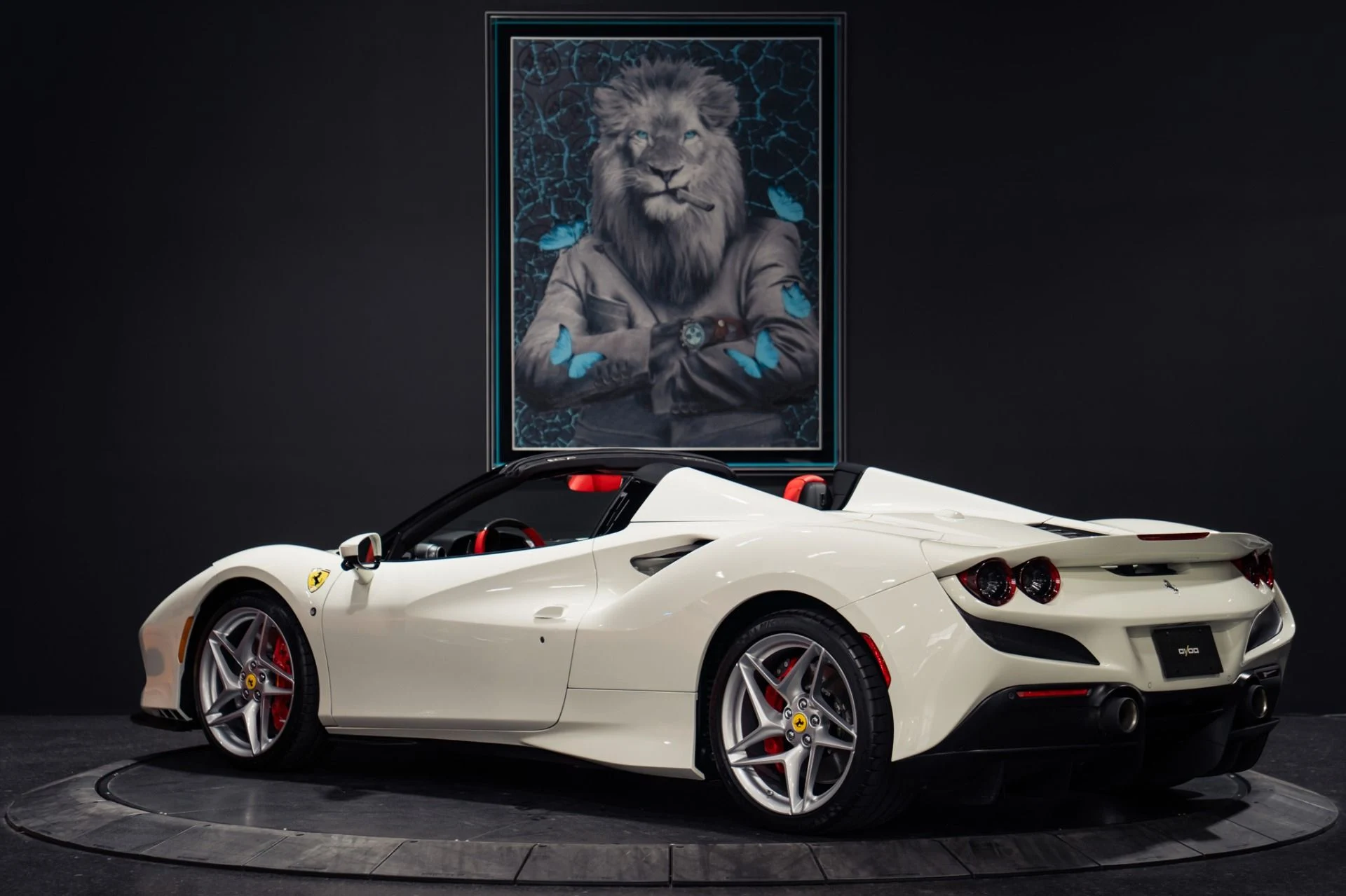 mph036_3905623822_Used_2023_Ferrari_F8_Spider_Passenger_Display_Front_Lift_1786468942_3e21888ac2