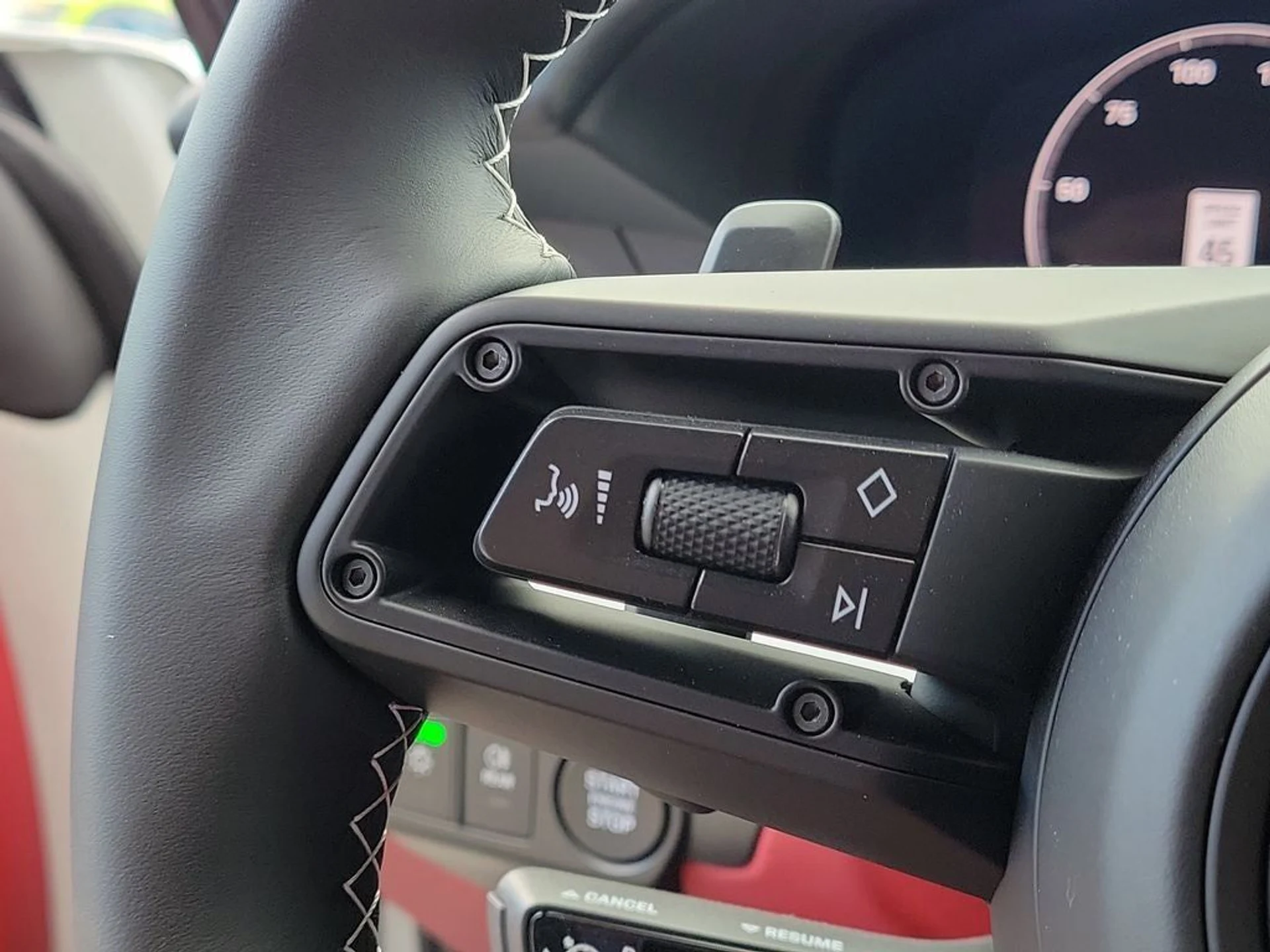 mph036_3907688999_37_8f39fe0419