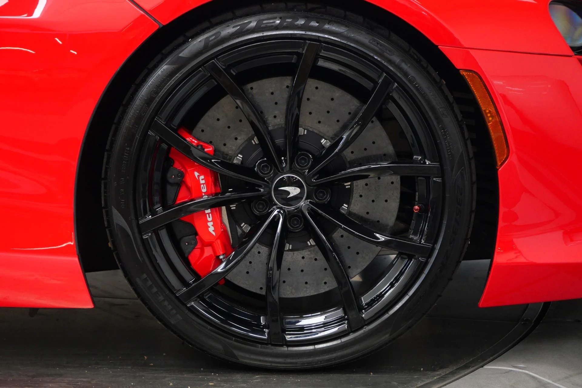 mph036_3923821411_Used_2024_Mc_Laren_Artura_Performance_Spec_Technology_Pack_1775235368_51f90a1a87