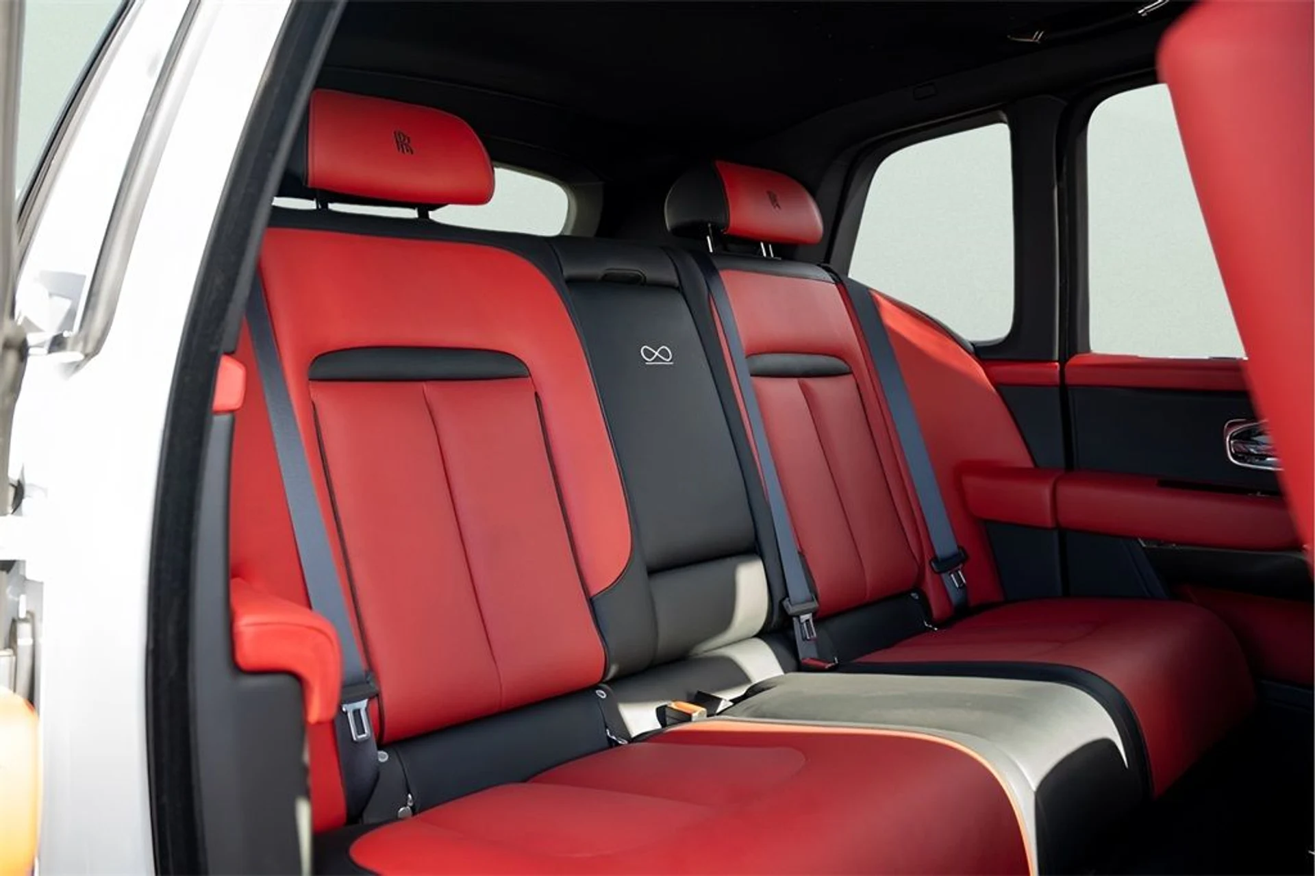 mph036_3924798462_image_38_5a8b59a3ea