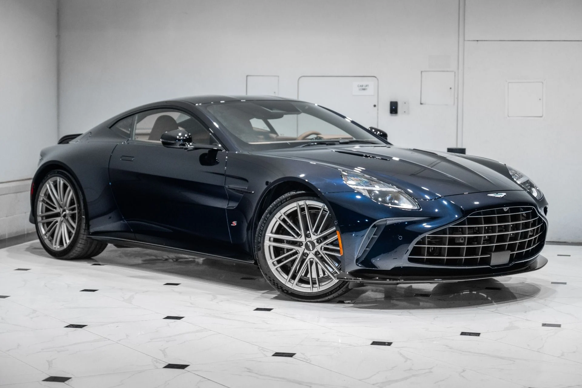 mph036_3938776705_New_2026_Aston_Martin_Vantage_S_Coupe_1767629088_5d9e674203