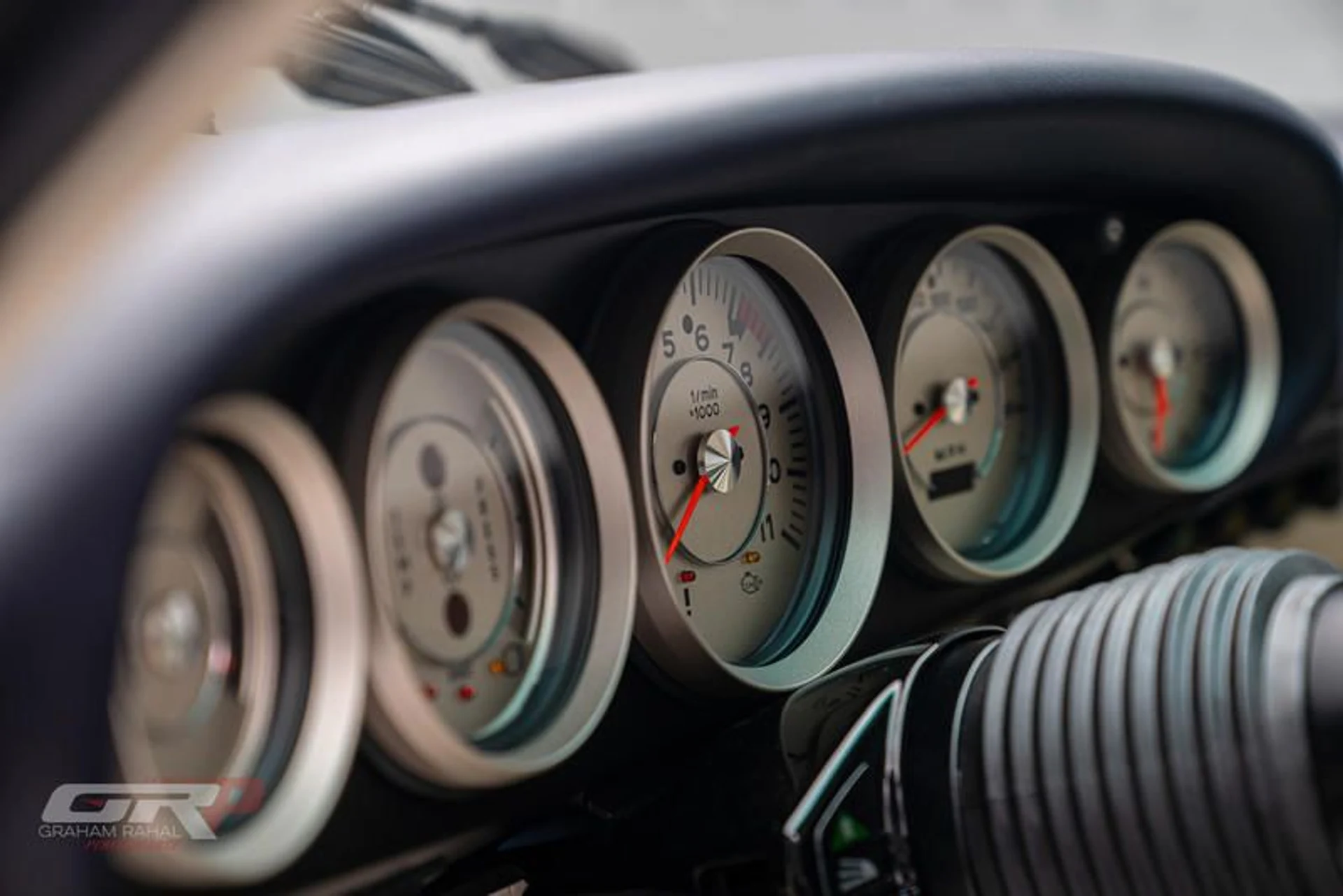 mph036_3948525208_3_C18_A9_EF_022_F_49_BF_AF_84_CA_21_C09_DBDC_3_a5a4bafc08