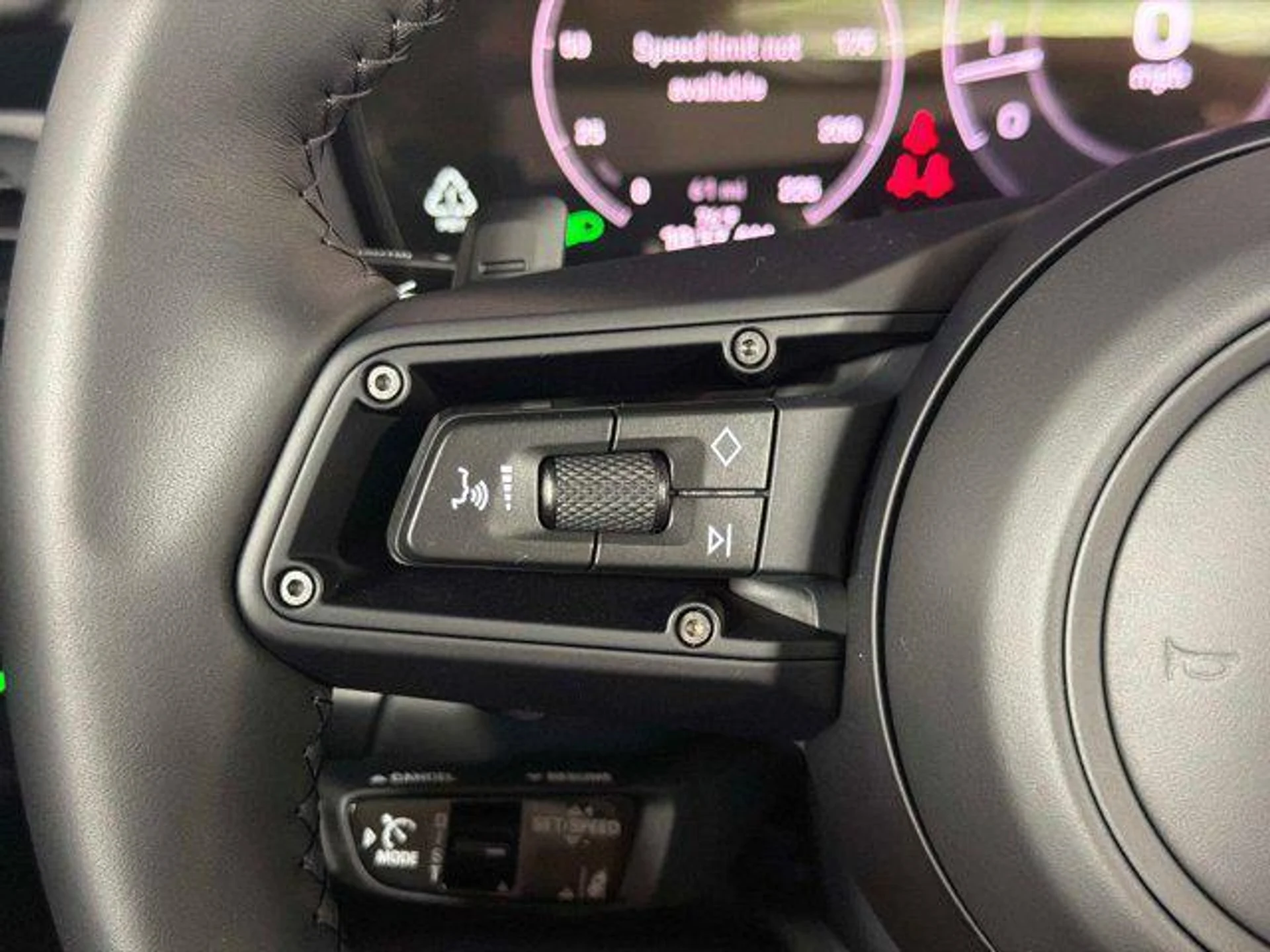 mph036_3952267067_4_Dpoc_Hmk_O_Dxj_LE_3_V_Wso_Hesjln_EQ_9790e07105