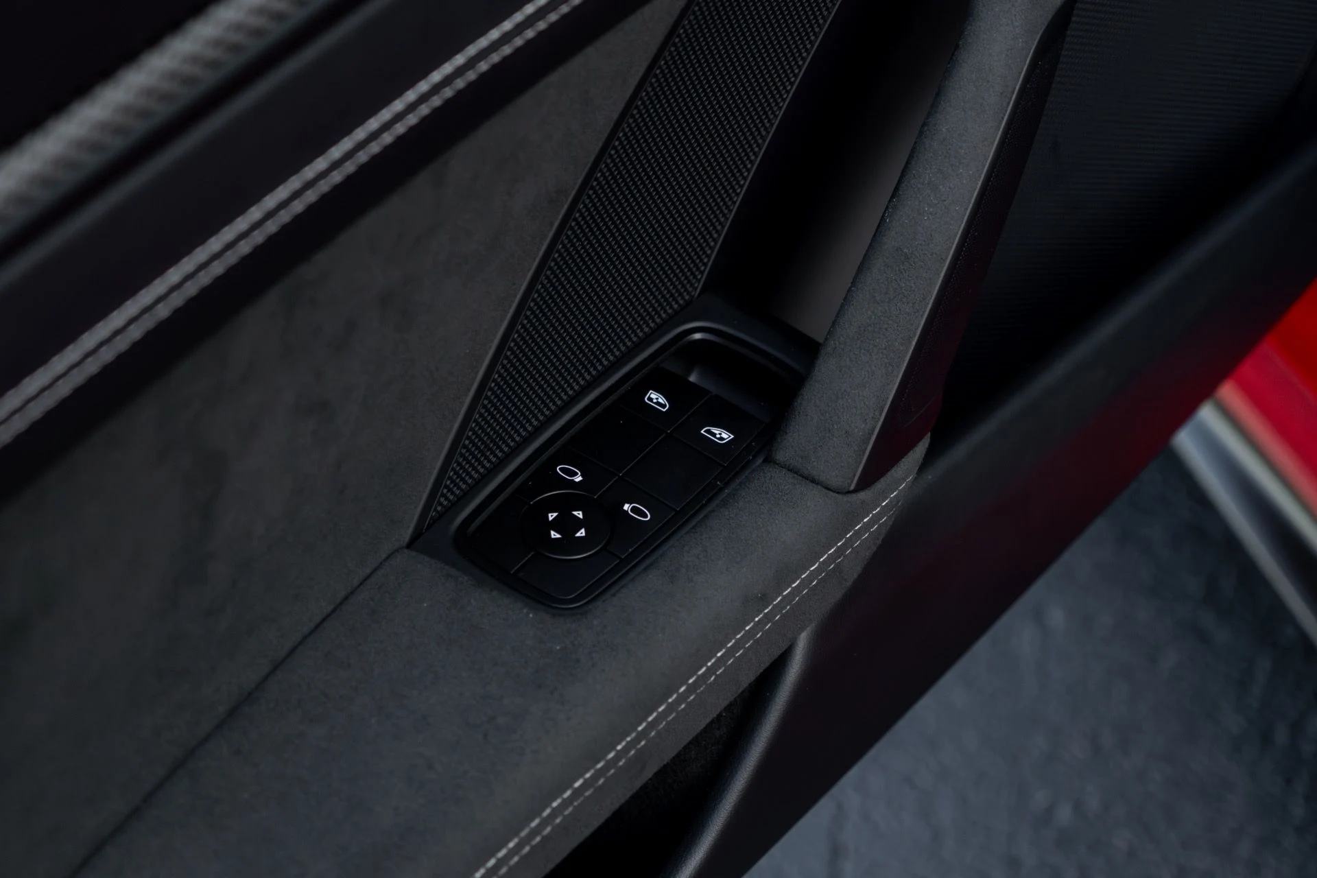 mph036_3956710670_Used_2022_Porsche_911_GT_3_1761761054_4a78b46b59