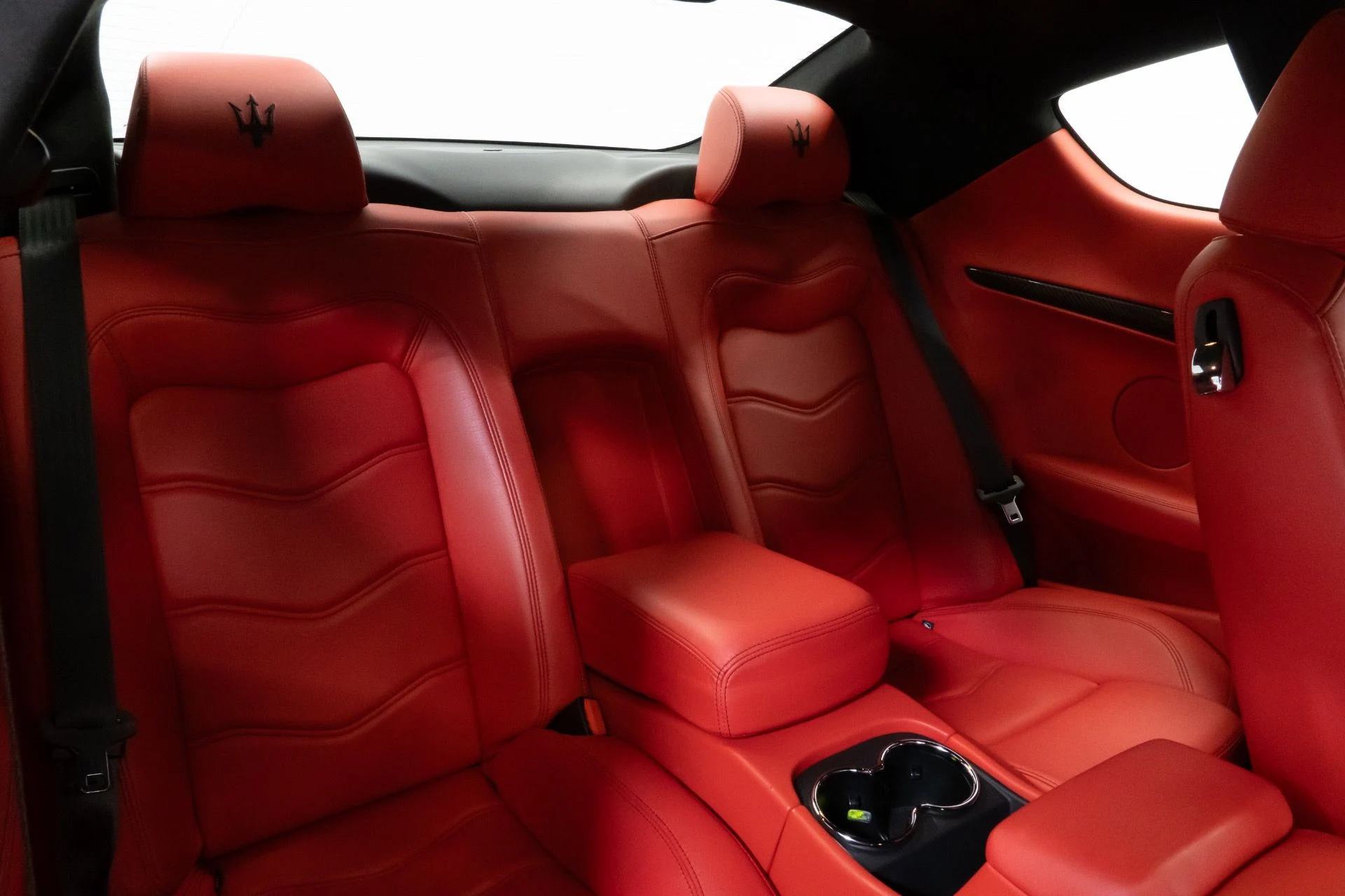 mph036_396474921_Used_2012_Maserati_Gran_Turismo_MC_1692740001_681dbacced