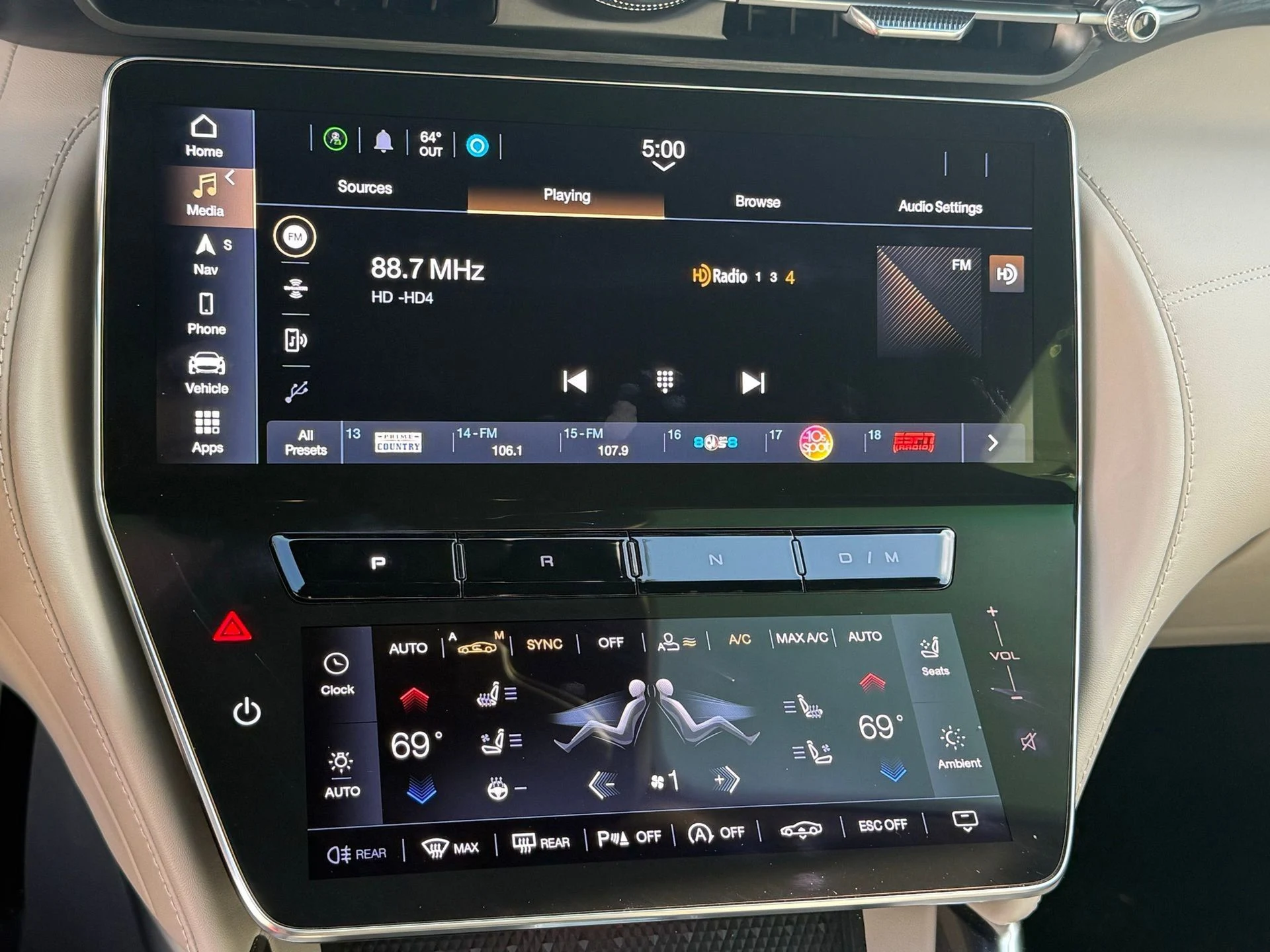 mph036_3969517637_5ad01d5a6e7e4e8896357d6525febc47_4c3f7da43a