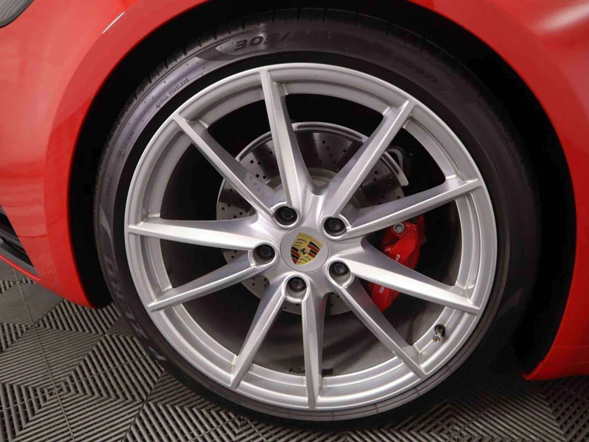 mph036_397691423_used_2021_porsche_911_carrera4scabriolet_8119_22977692_37_1024_1cbeb8a5e9