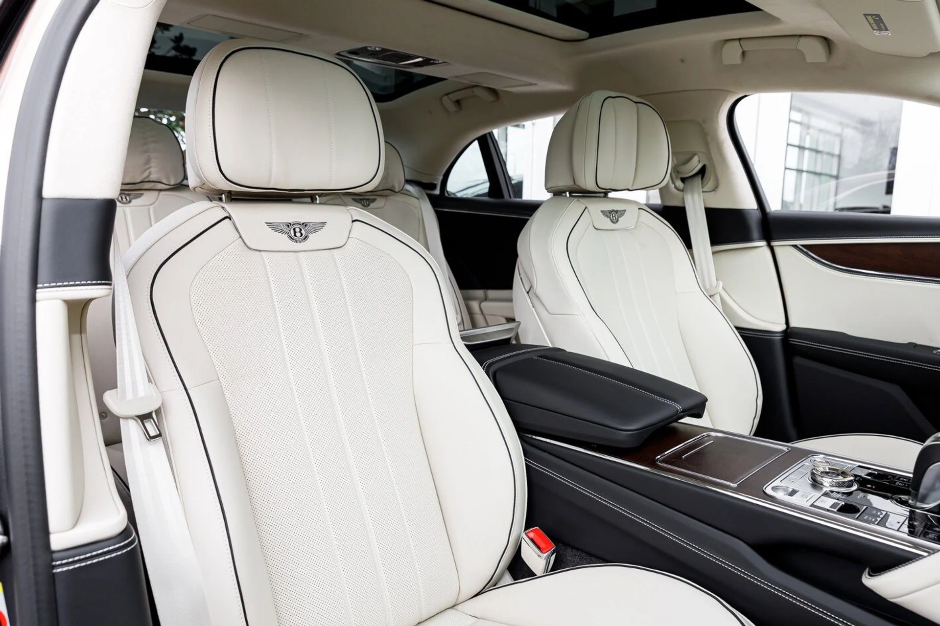 mph036_400852669_887b9188347c3e9eb83db1b75e90dadax_0fae66b51a