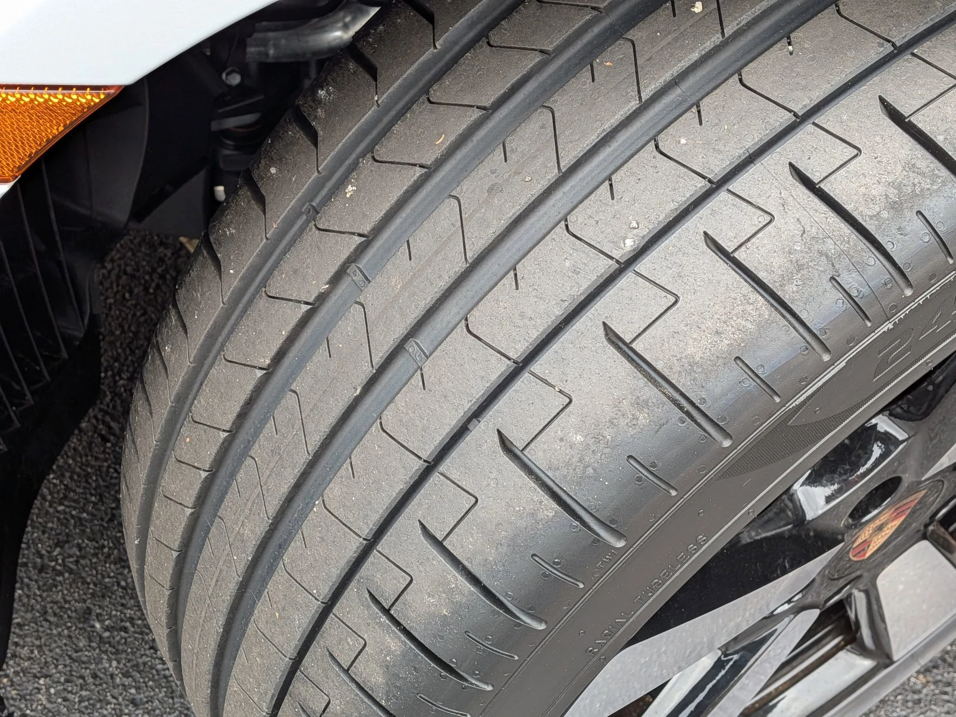 mph036_4013314893_3329fd8bcc2f5a6ae531715782181a8fx_83745adce3