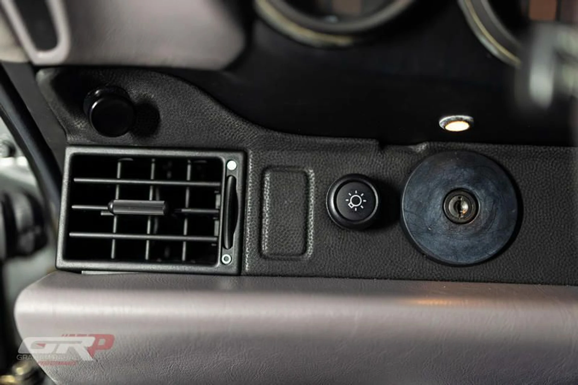 mph036_401864057_43_FF_50_B4_2_BDB_4_C5_A_97_F4_F6_AEB_81_D5428_9b70bbc6da