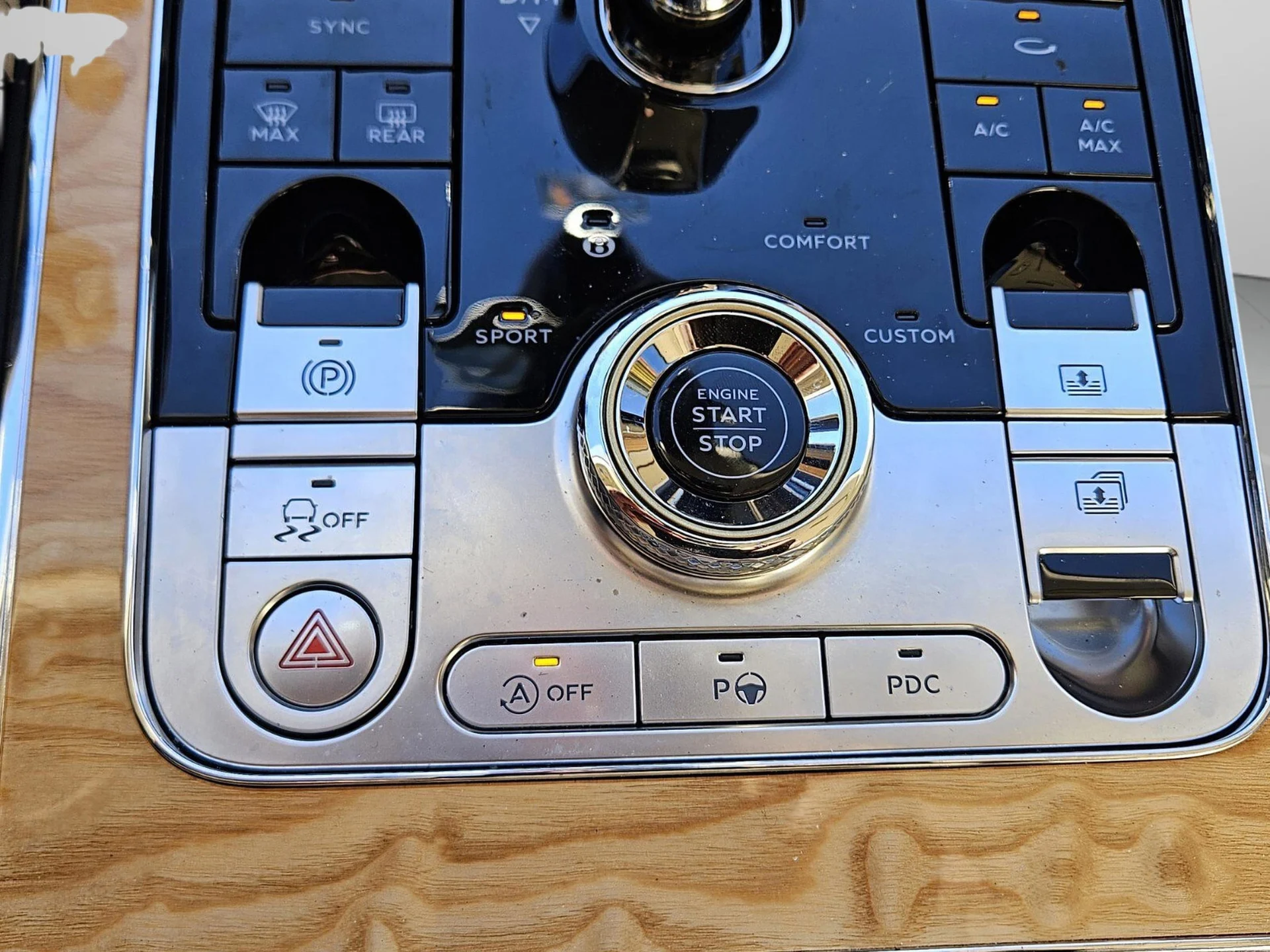 mph036_4022284874_8c5cee6cde7978e3fac6e6aacae1222ex_a9930754cf