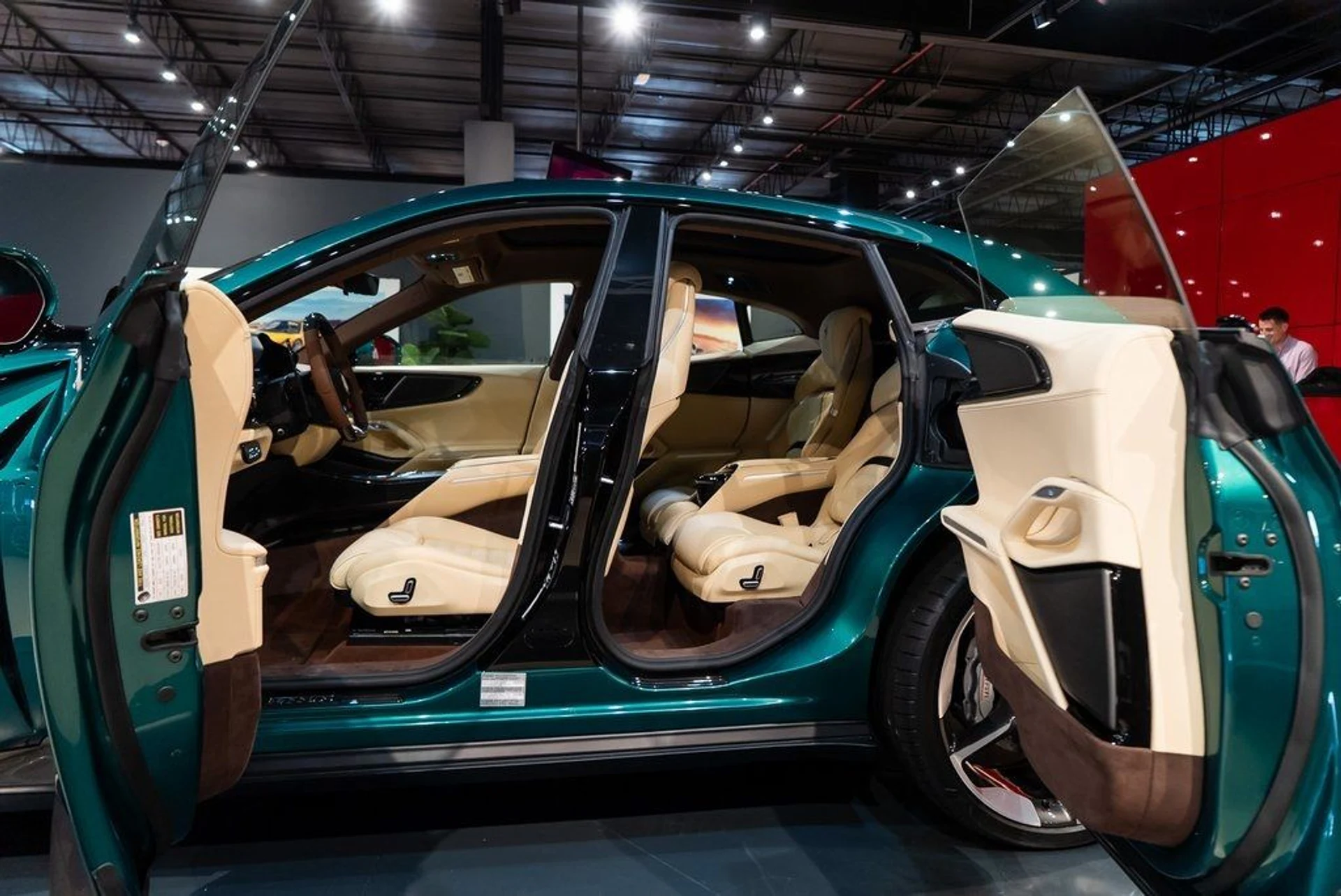 mph036_40304342_e75189750a8b80d1e03944bc7cef1763_4d43e04609