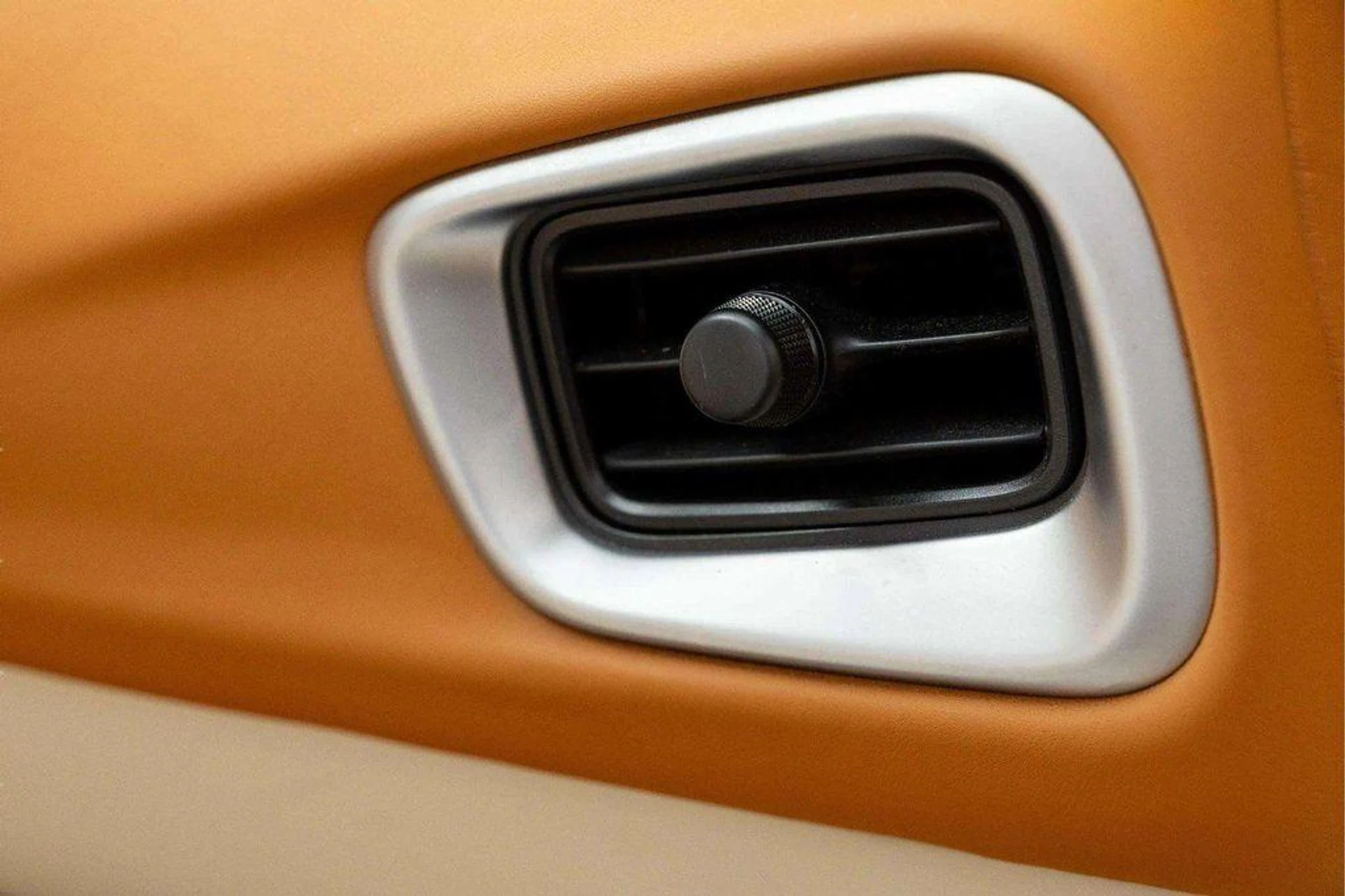 mph036_4032397491_6hem_UA_Ekexcd_2_MY_Bd_Fpv6zi7_L0_a00d31d716