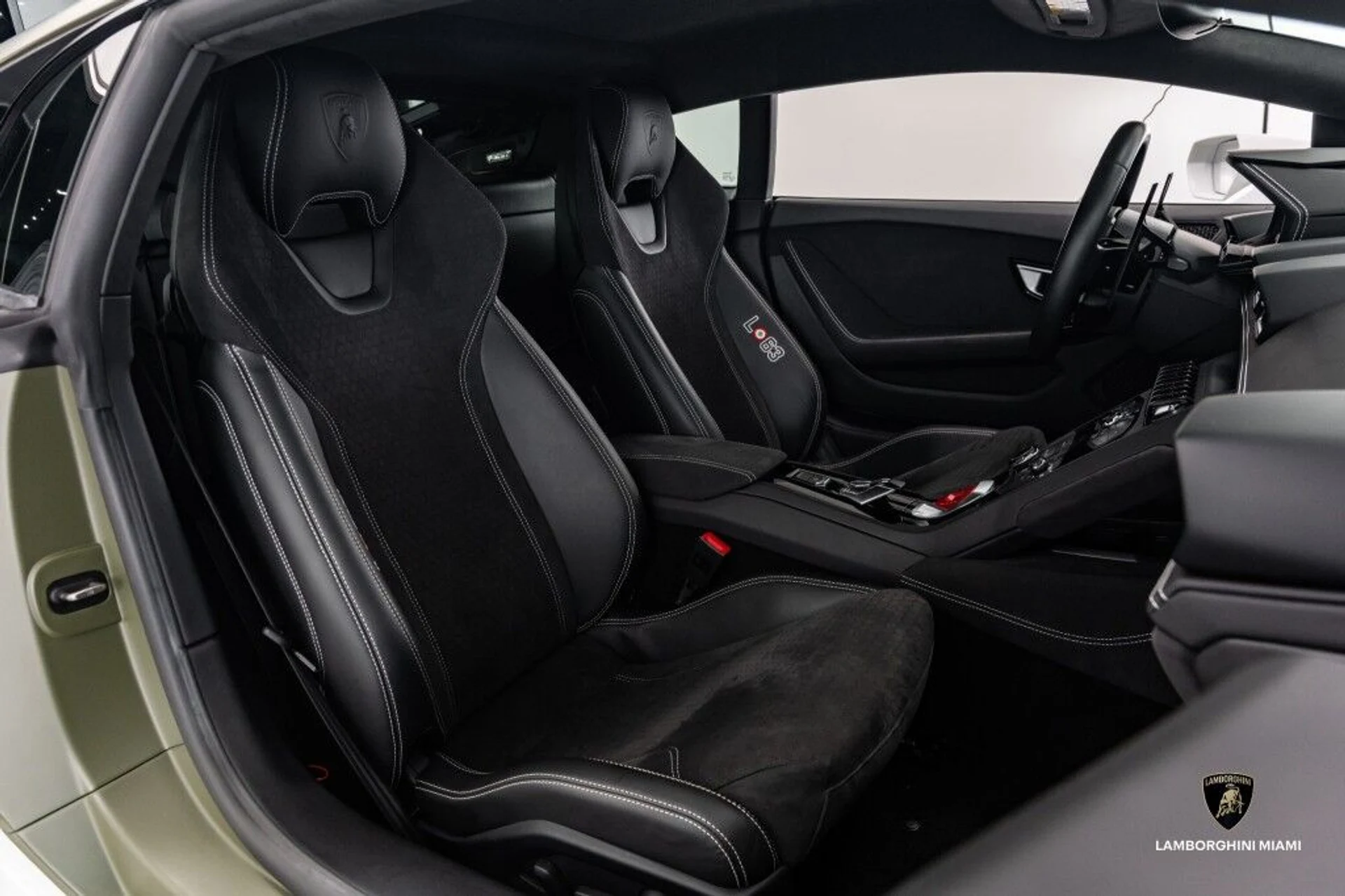 mph036_4032544755_745a5624833779af9235d95a6c89e0d9_1c003e77ef