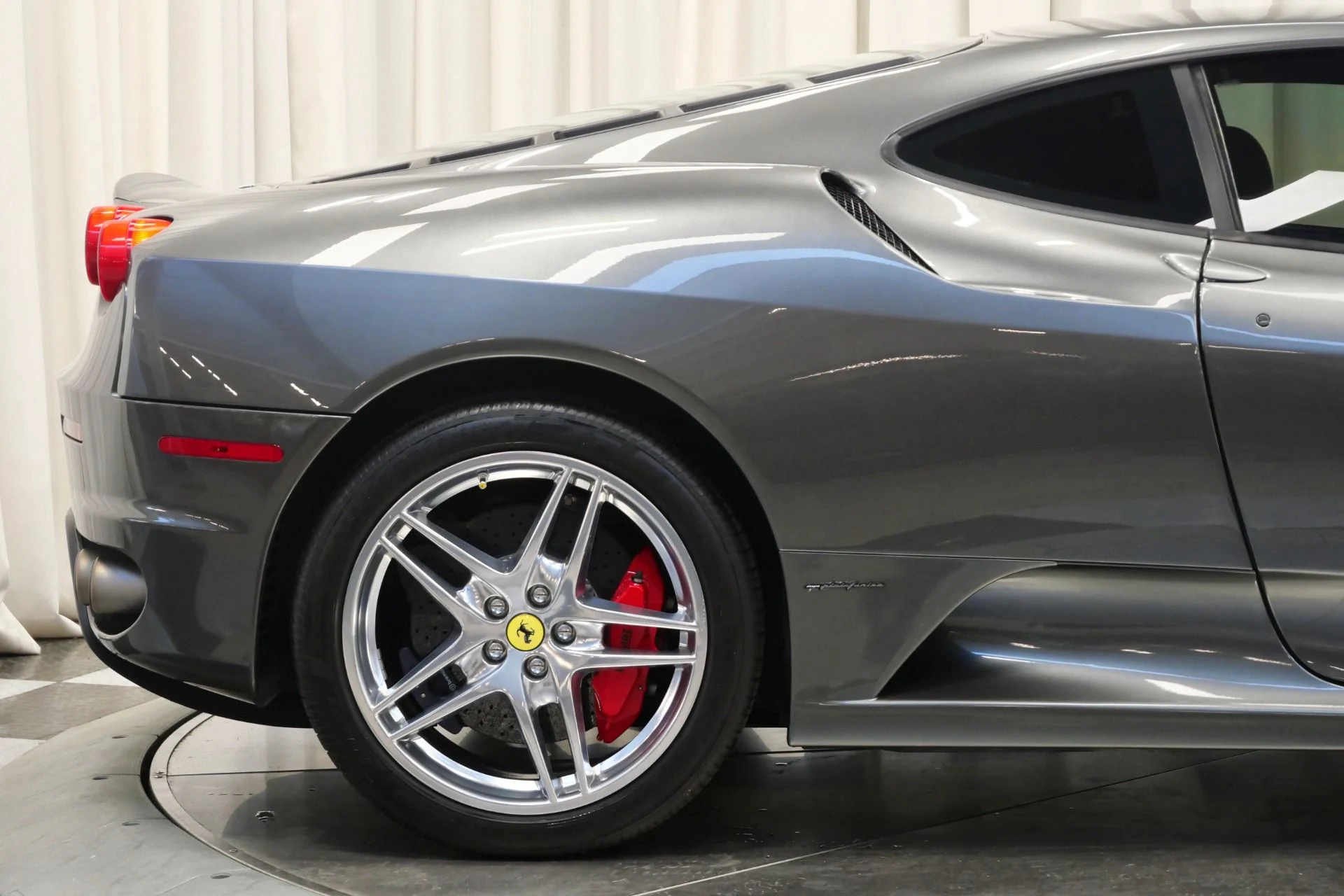 mph036_404467774_Used_2005_Ferrari_F430_1760551020_f756cc5214