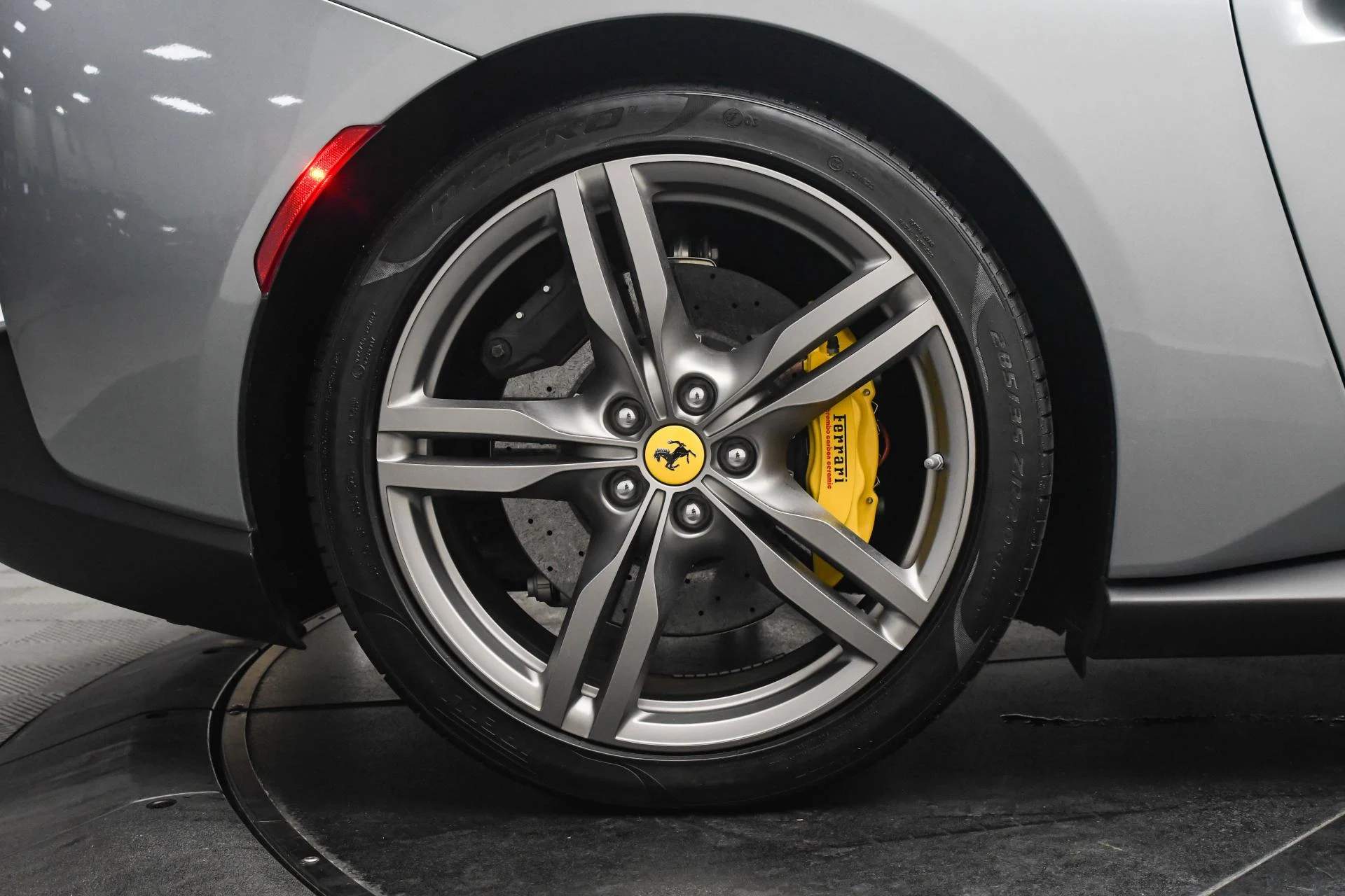 mph036_4064342587_Used_2021_Ferrari_Portofino_1754553909_095400eb29